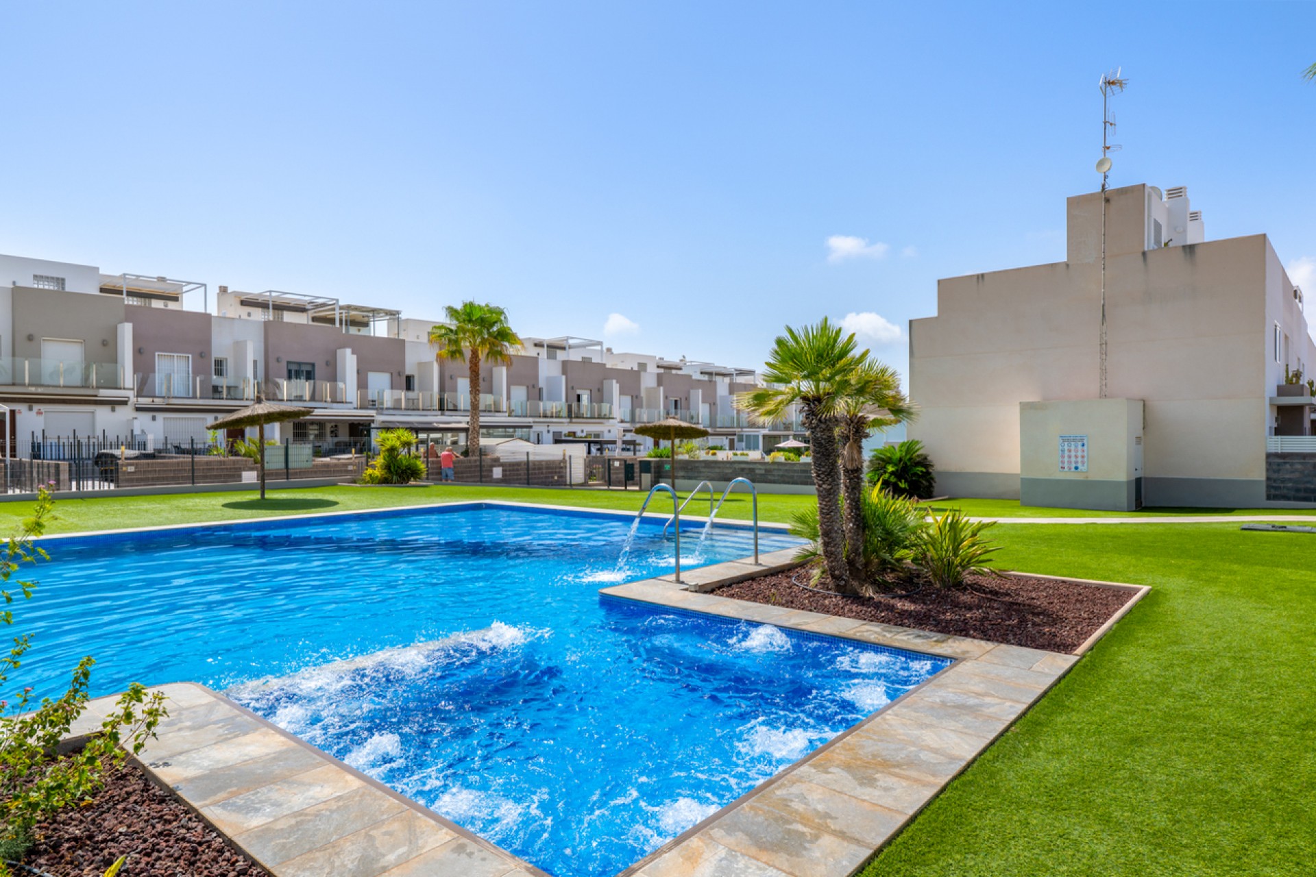 Återförsäljning - Town House -
Torrevieja - Costa Blanca