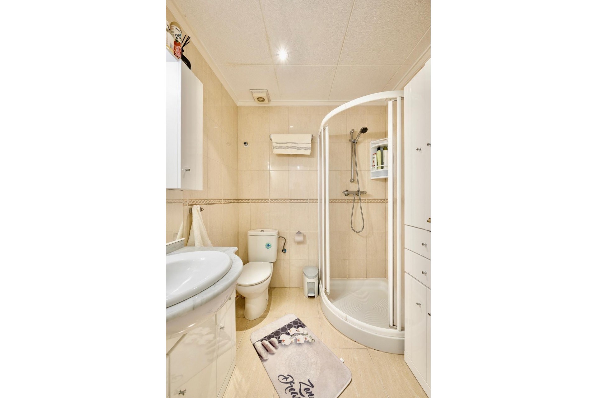 Återförsäljning - Town House -
Torrevieja - Costa Blanca