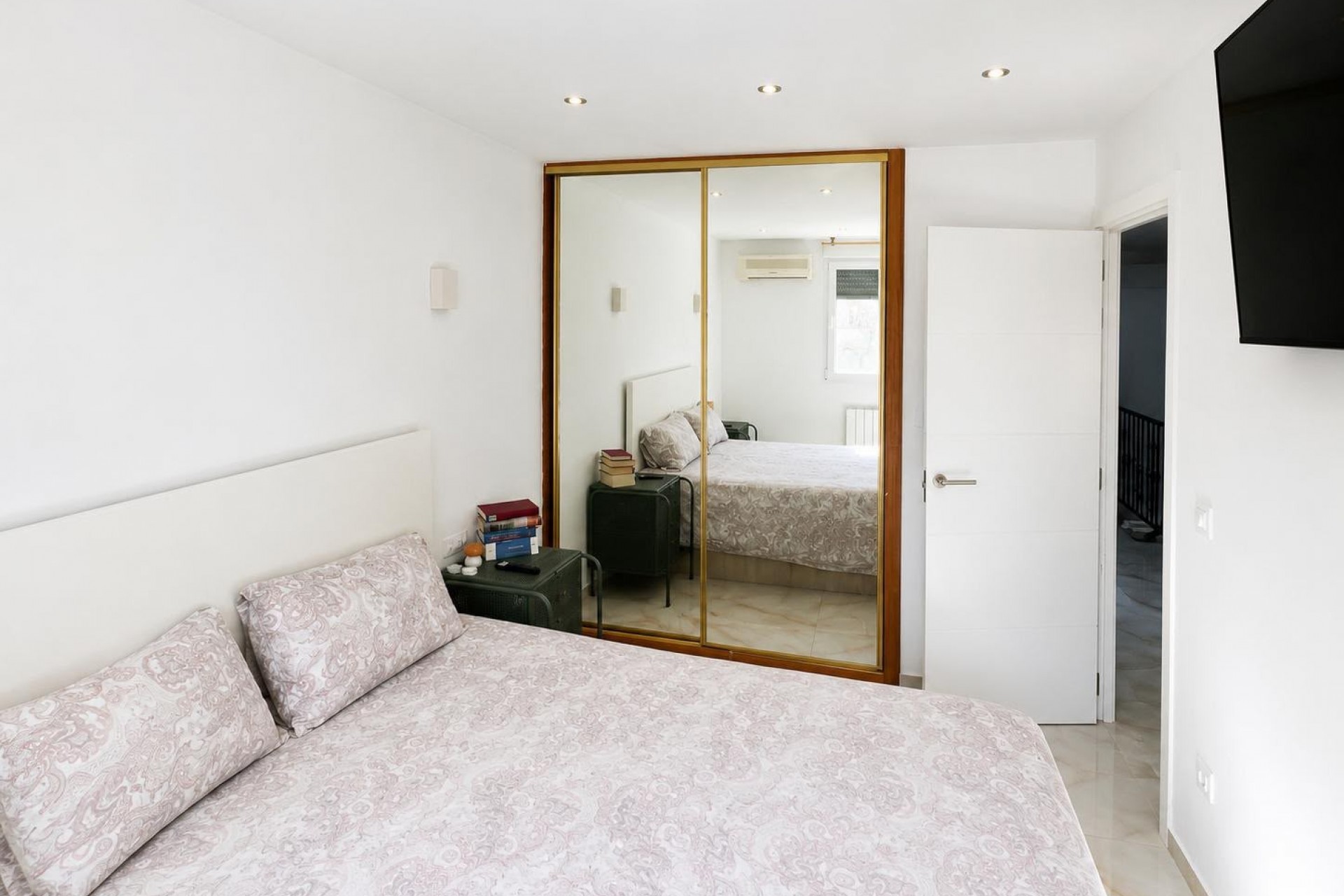 Återförsäljning - Town House -
Torrevieja - Costa Blanca