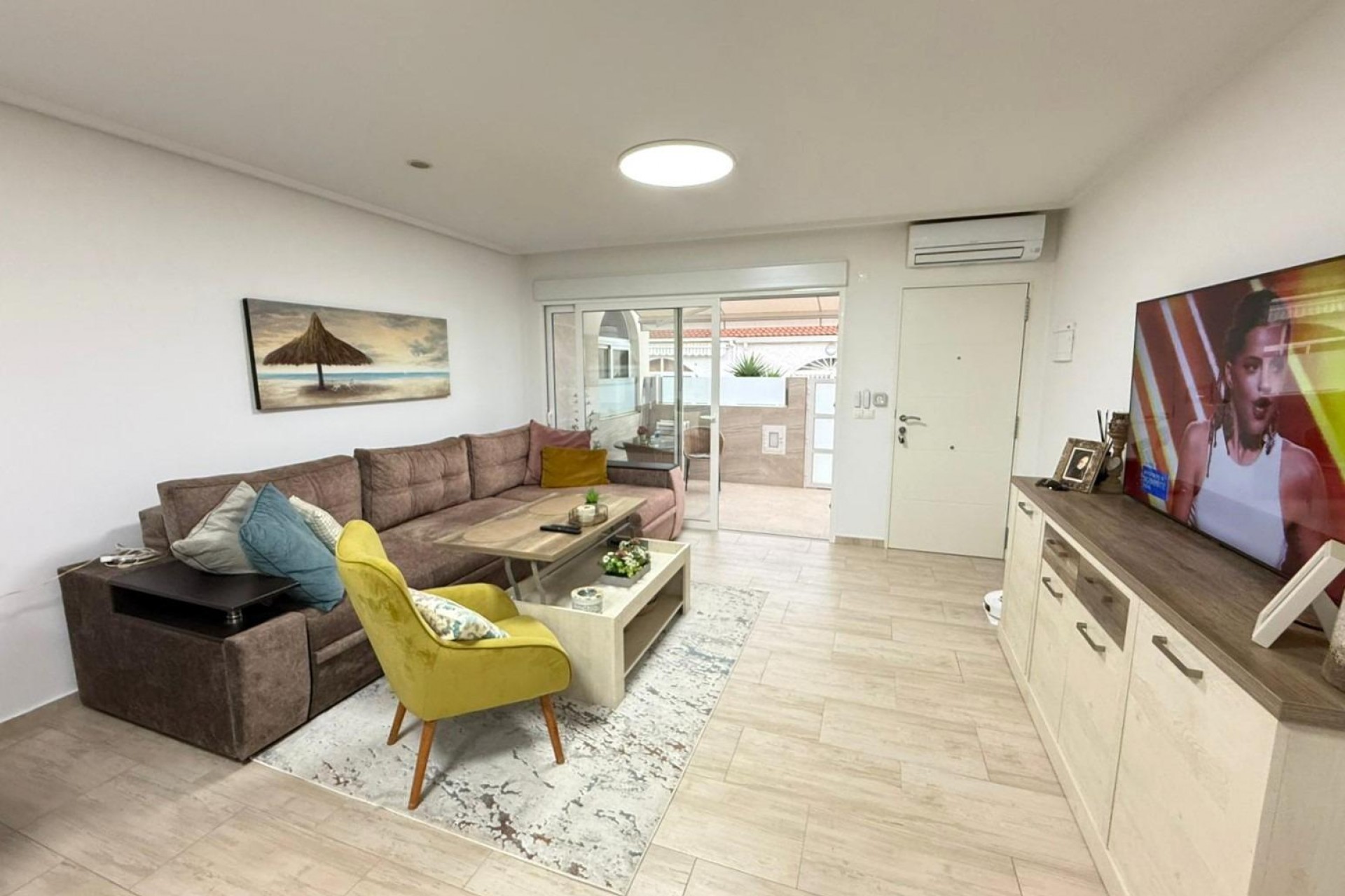 Återförsäljning - Town House -
Torrevieja - El Chaparral