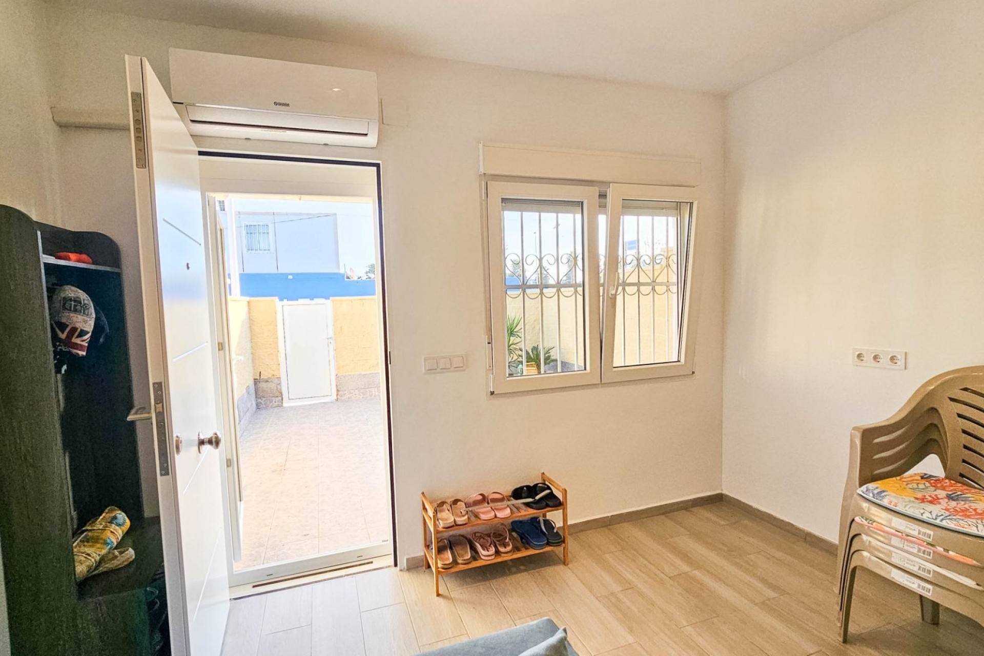 Återförsäljning - Town House -
Torrevieja - El Limonar