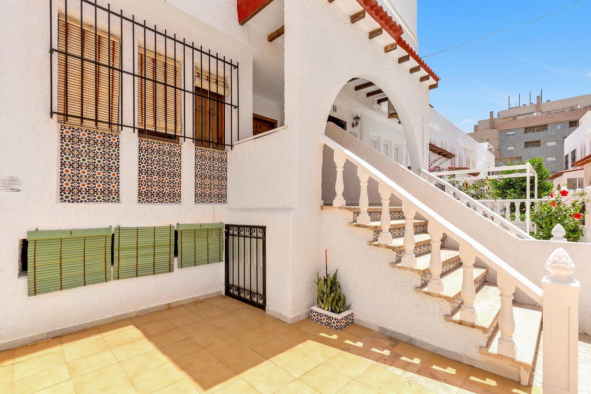 Återförsäljning - Town House -
Torrevieja - La Mata Pueblo