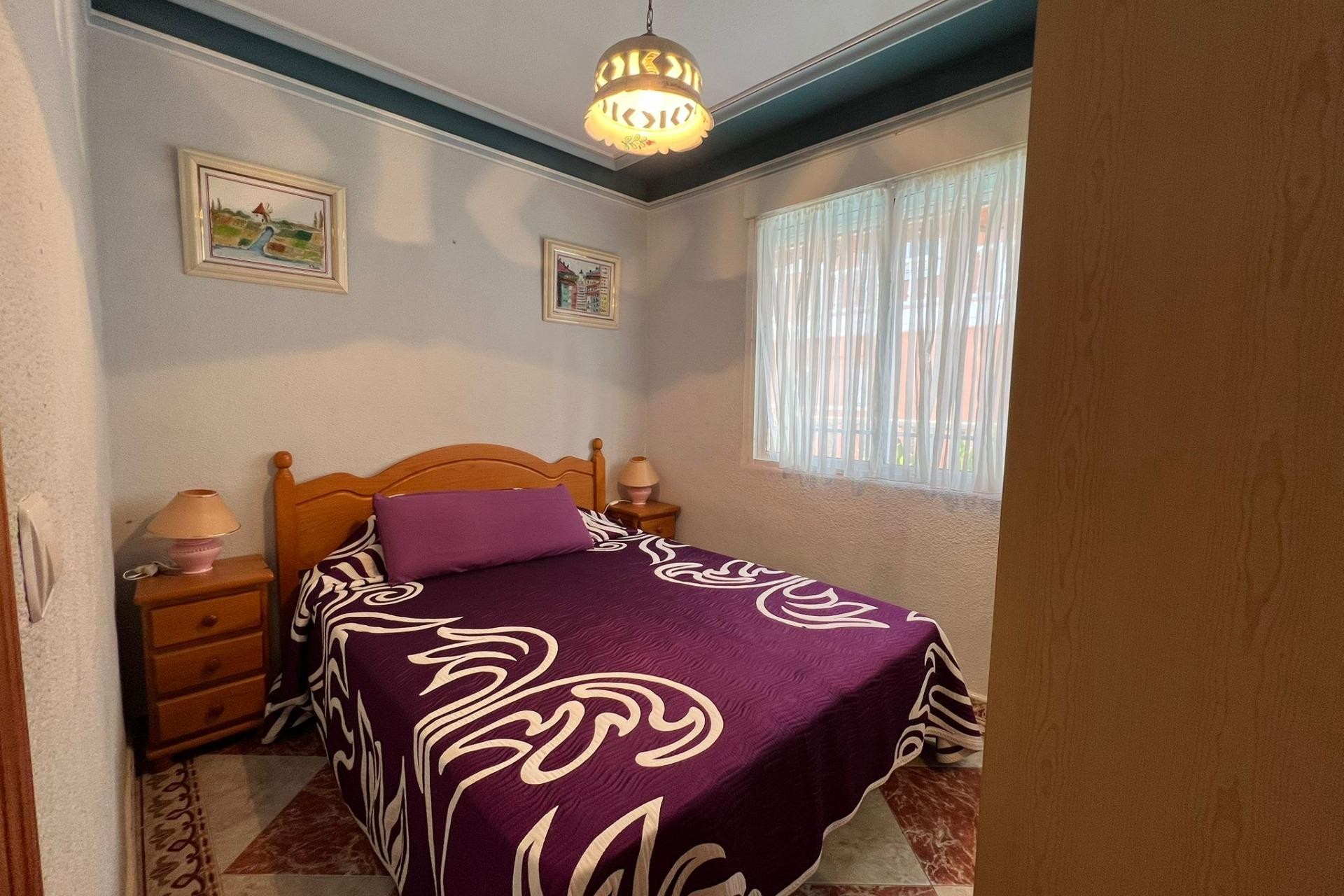 Återförsäljning - Town House -
Torrevieja - La Mata