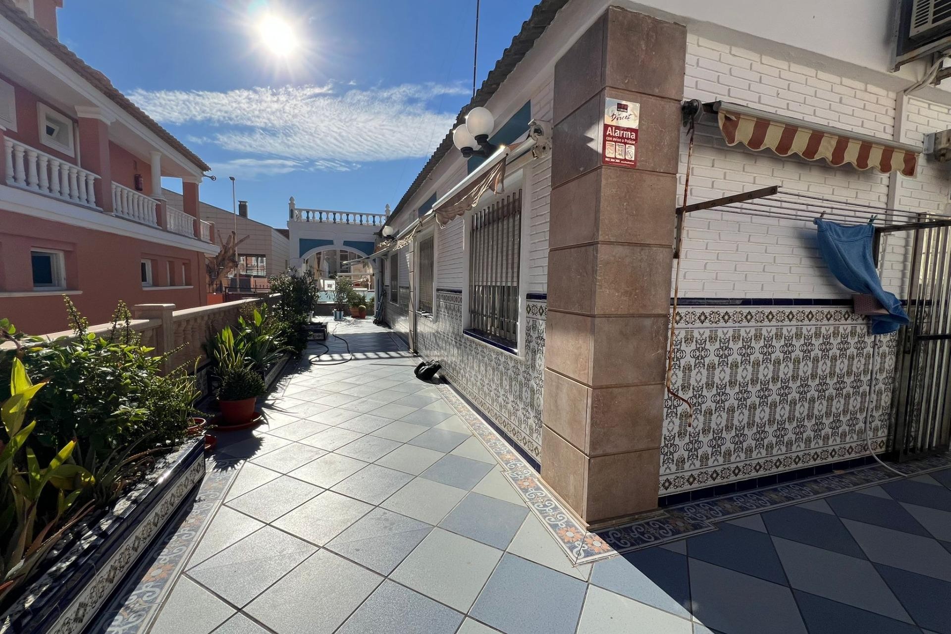 Återförsäljning - Town House -
Torrevieja - La Mata