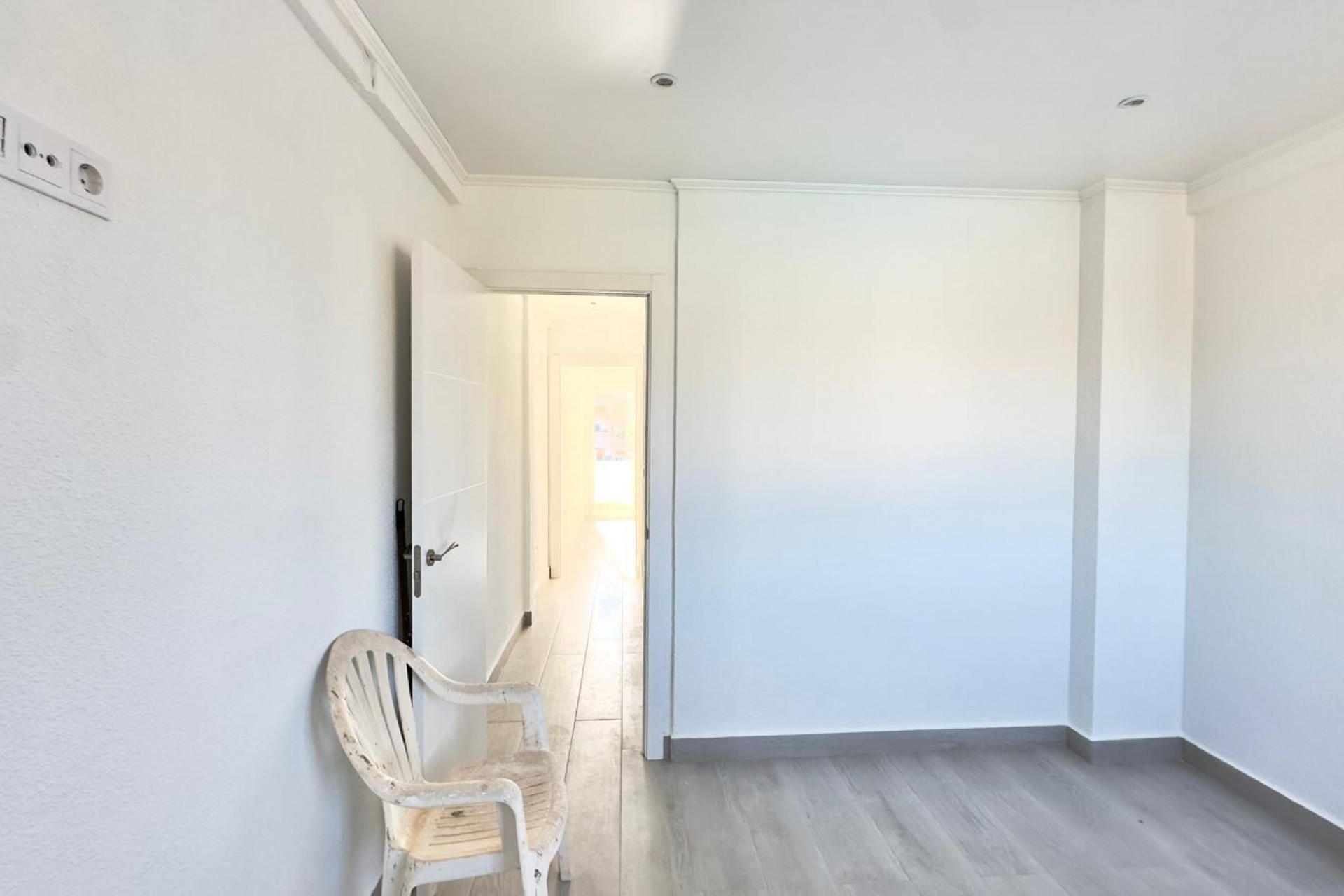 Återförsäljning - Town House -
Torrevieja - La Mata