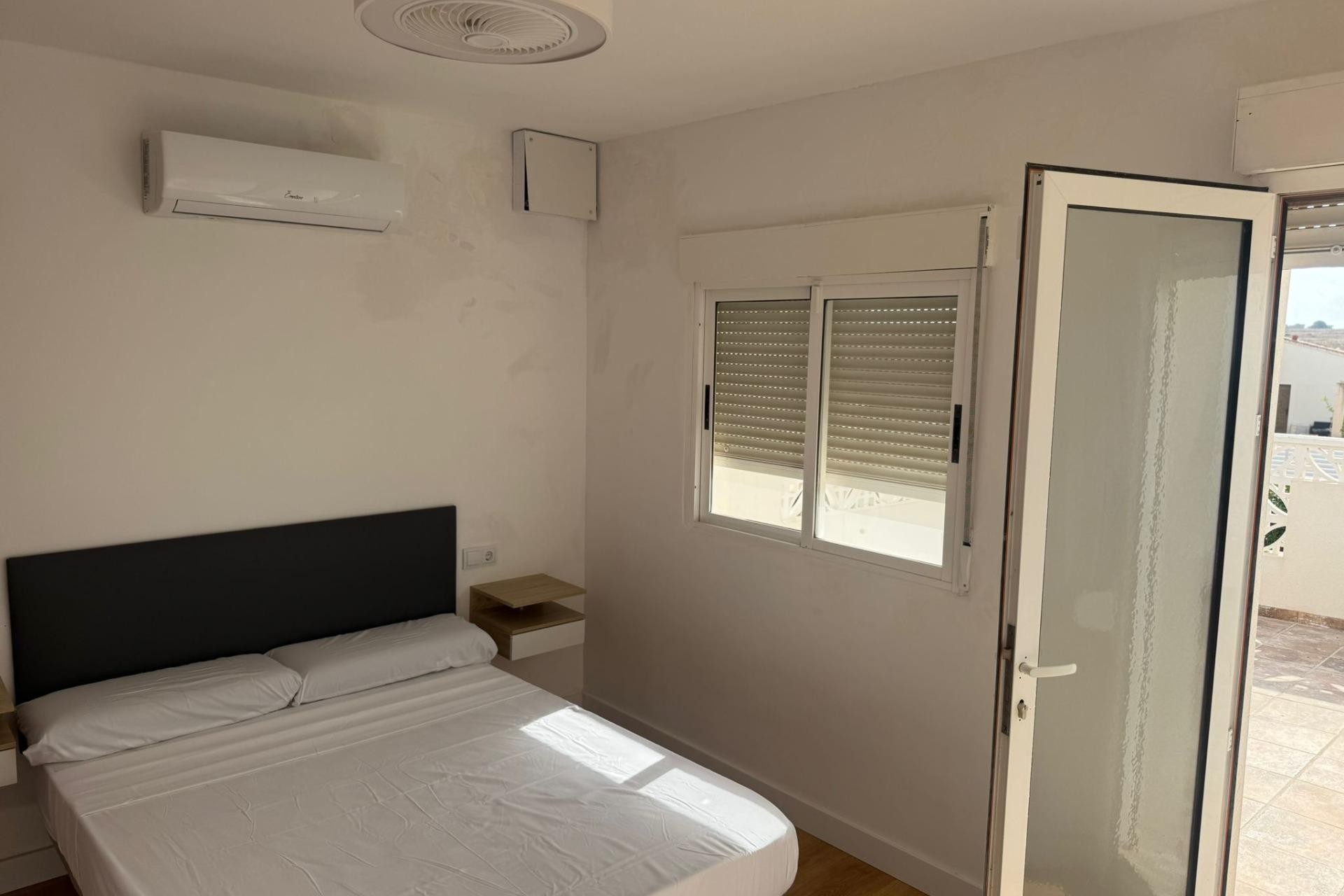 Återförsäljning - Town House -
Torrevieja - La Siesta - El Salado - Torreta