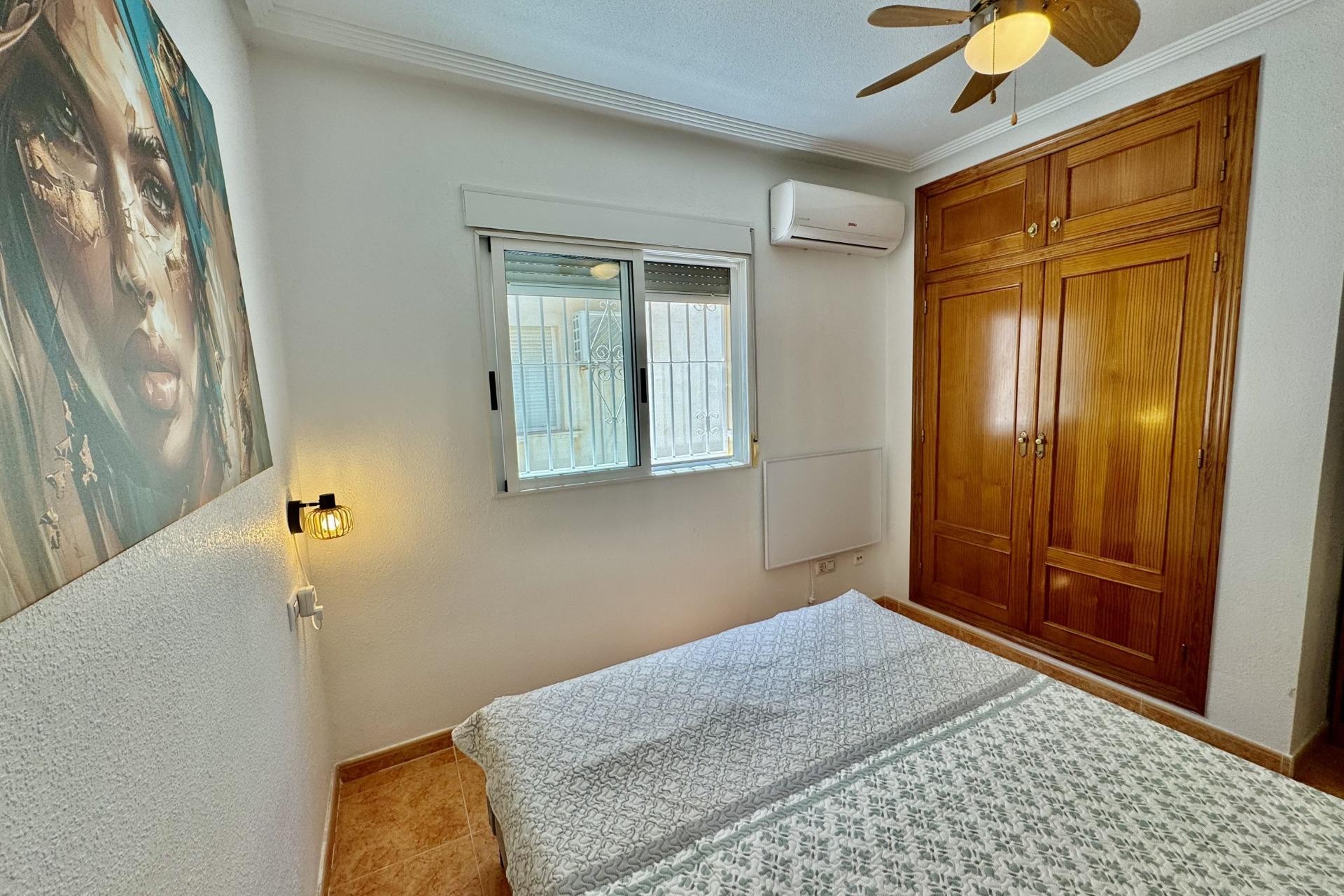 Återförsäljning - Town House -
Torrevieja - La Siesta - El Salado - Torreta
