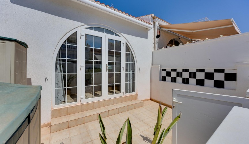 Återförsäljning - Town House -
Torrevieja - La Siesta - El Salado - Torreta