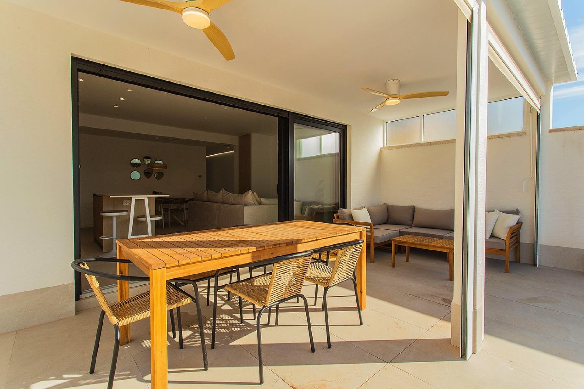 Återförsäljning - Town House -
Torrevieja - La Siesta