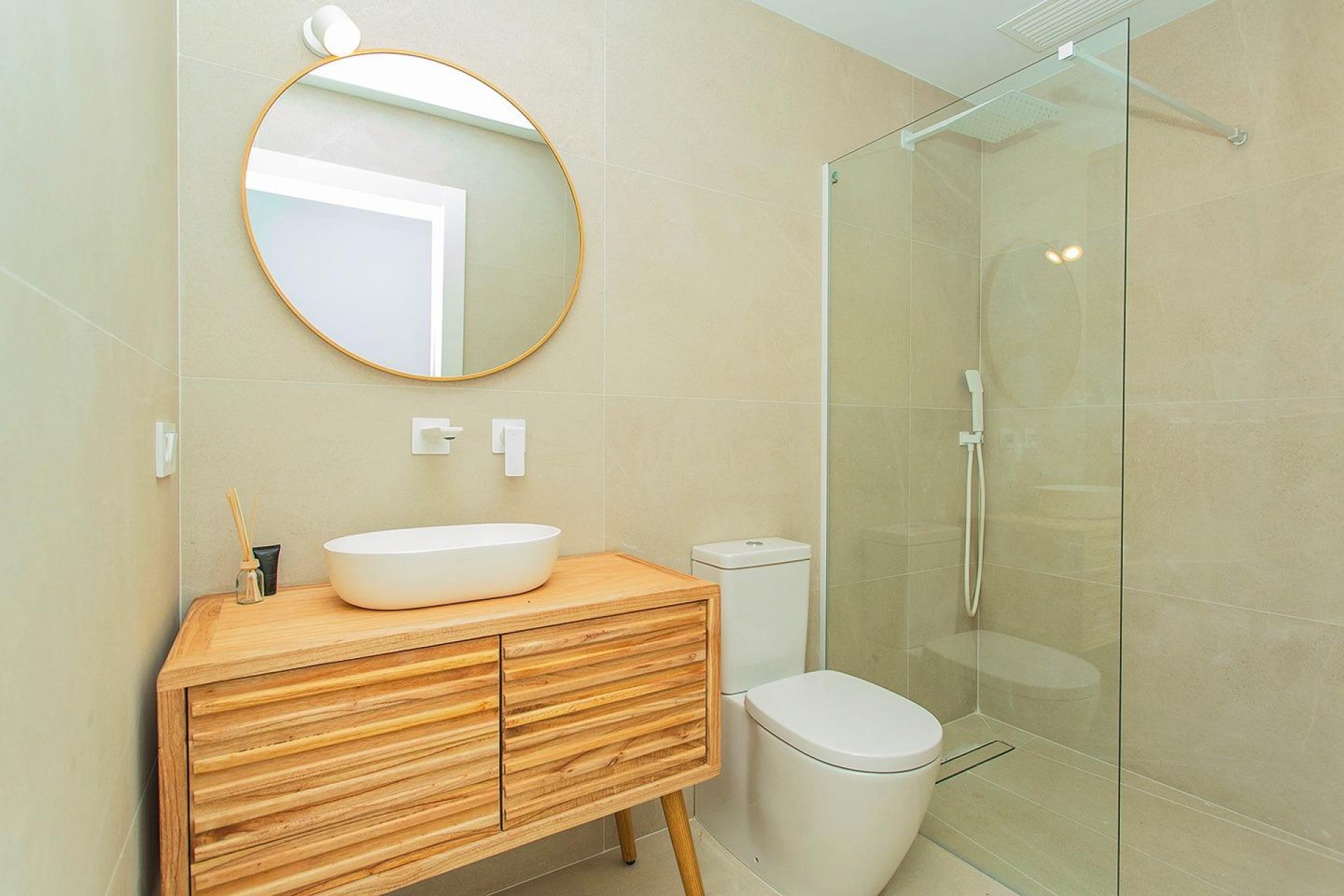 Återförsäljning - Town House -
Torrevieja - La Siesta