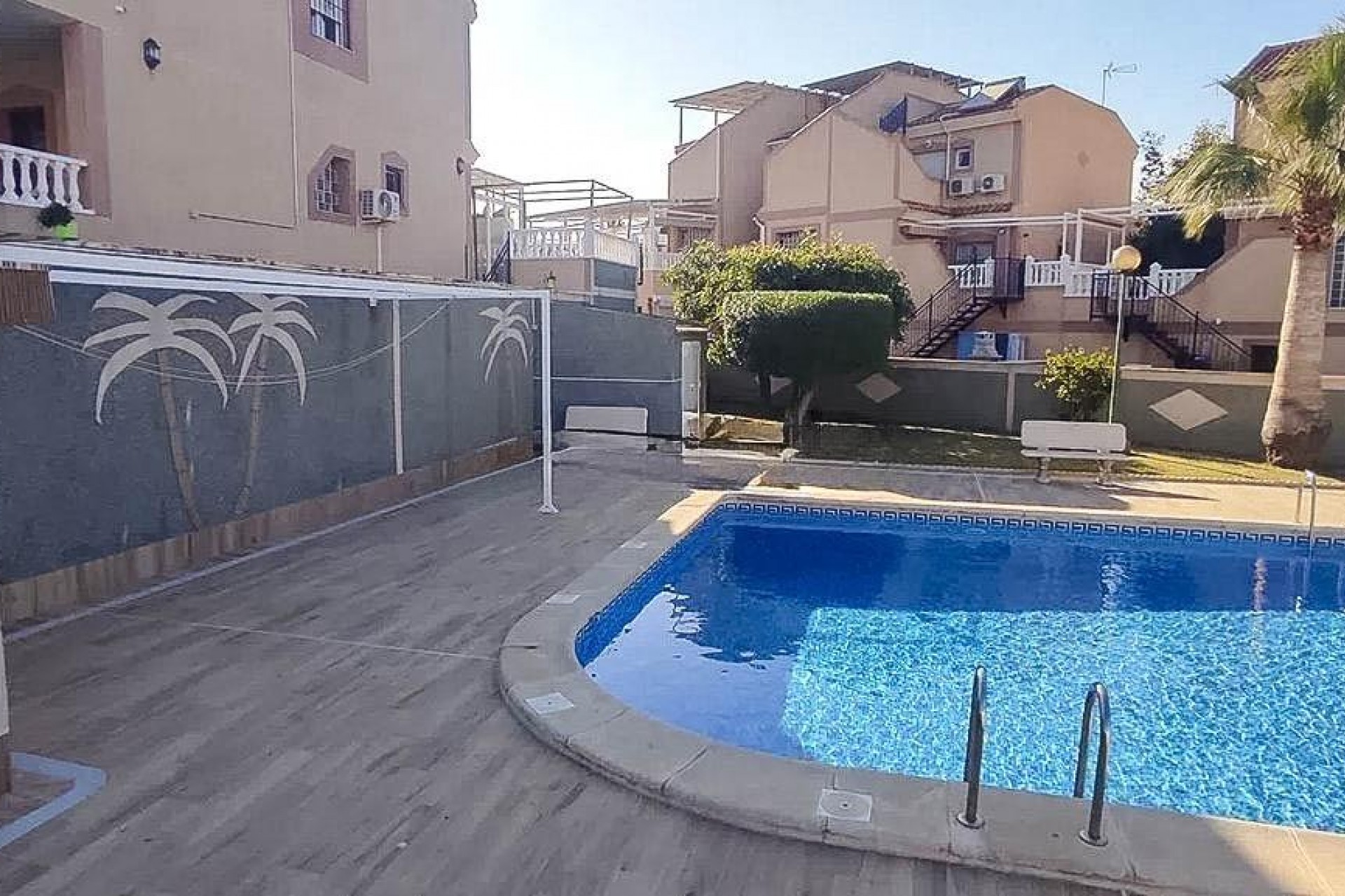 Återförsäljning - Town House -
Torrevieja - Los Altos
