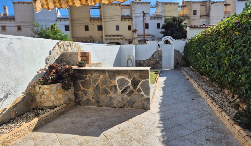 Återförsäljning - Town House -
Torrevieja - Los Balcones