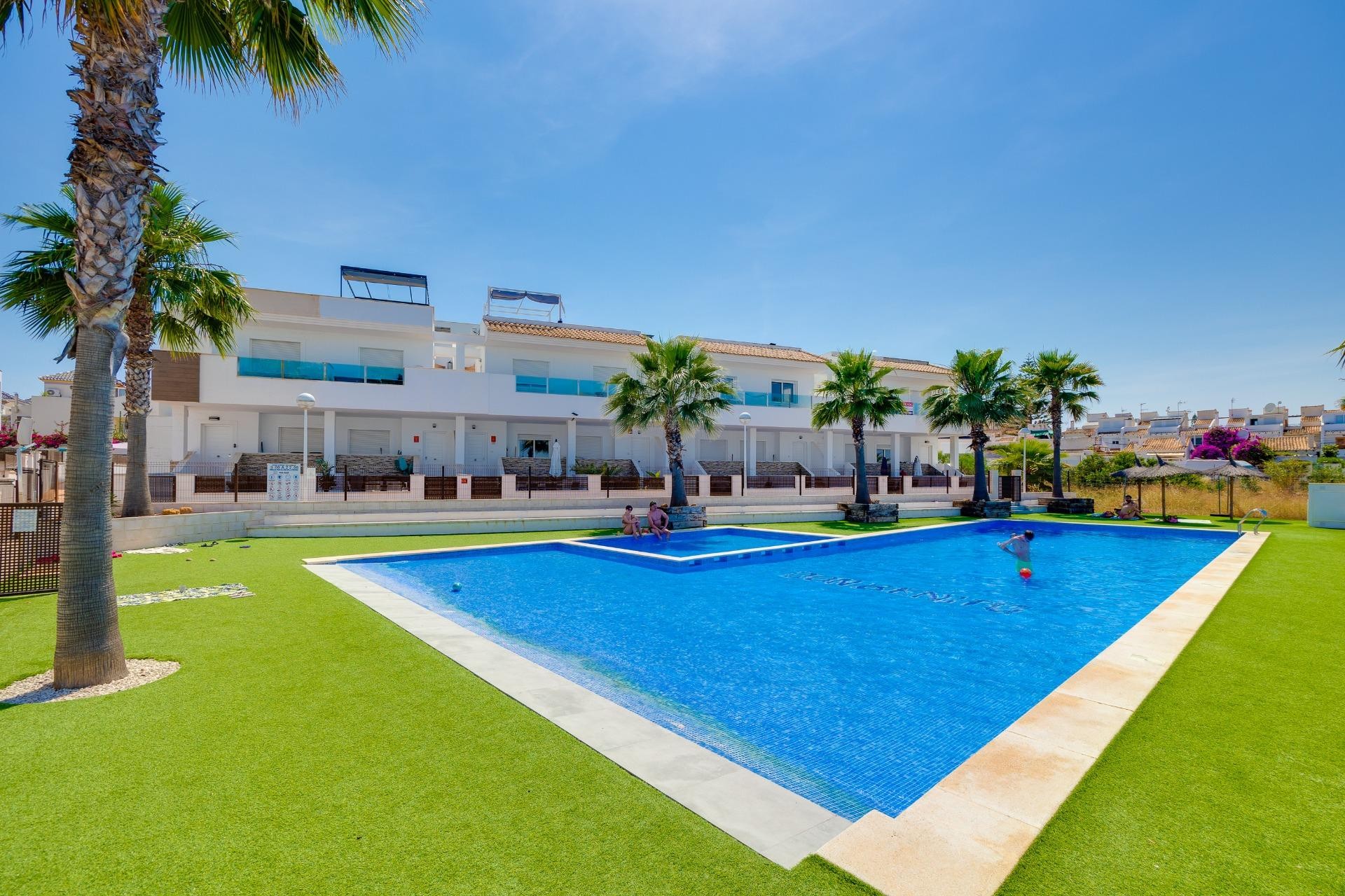 Återförsäljning - Town House -
Torrevieja - Los Balcones