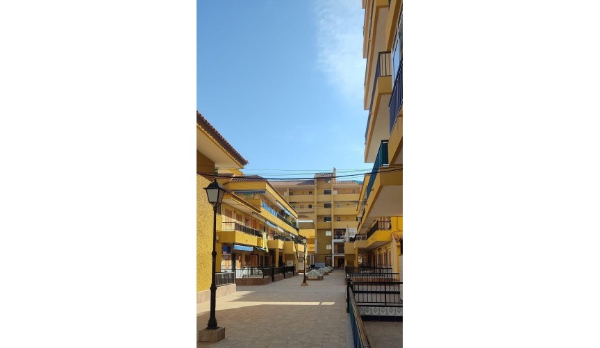 Återförsäljning - Town House -
Torrevieja - Los Europeos