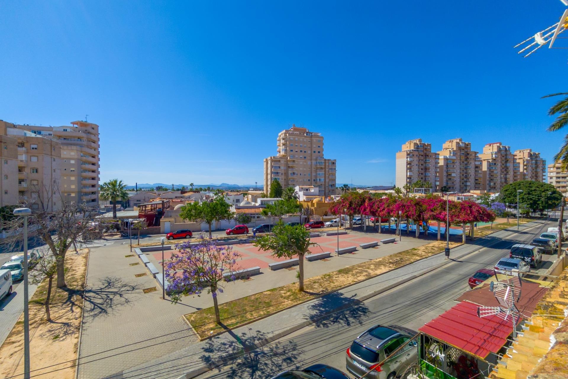 Återförsäljning - Town House -
Torrevieja - Nueva Torrevieja