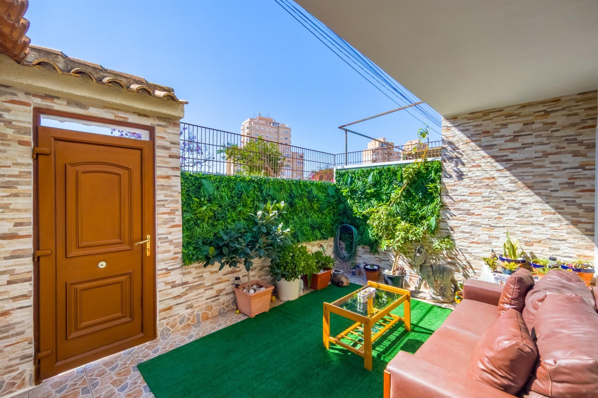 Återförsäljning - Town House -
Torrevieja - Nueva Torrevieja