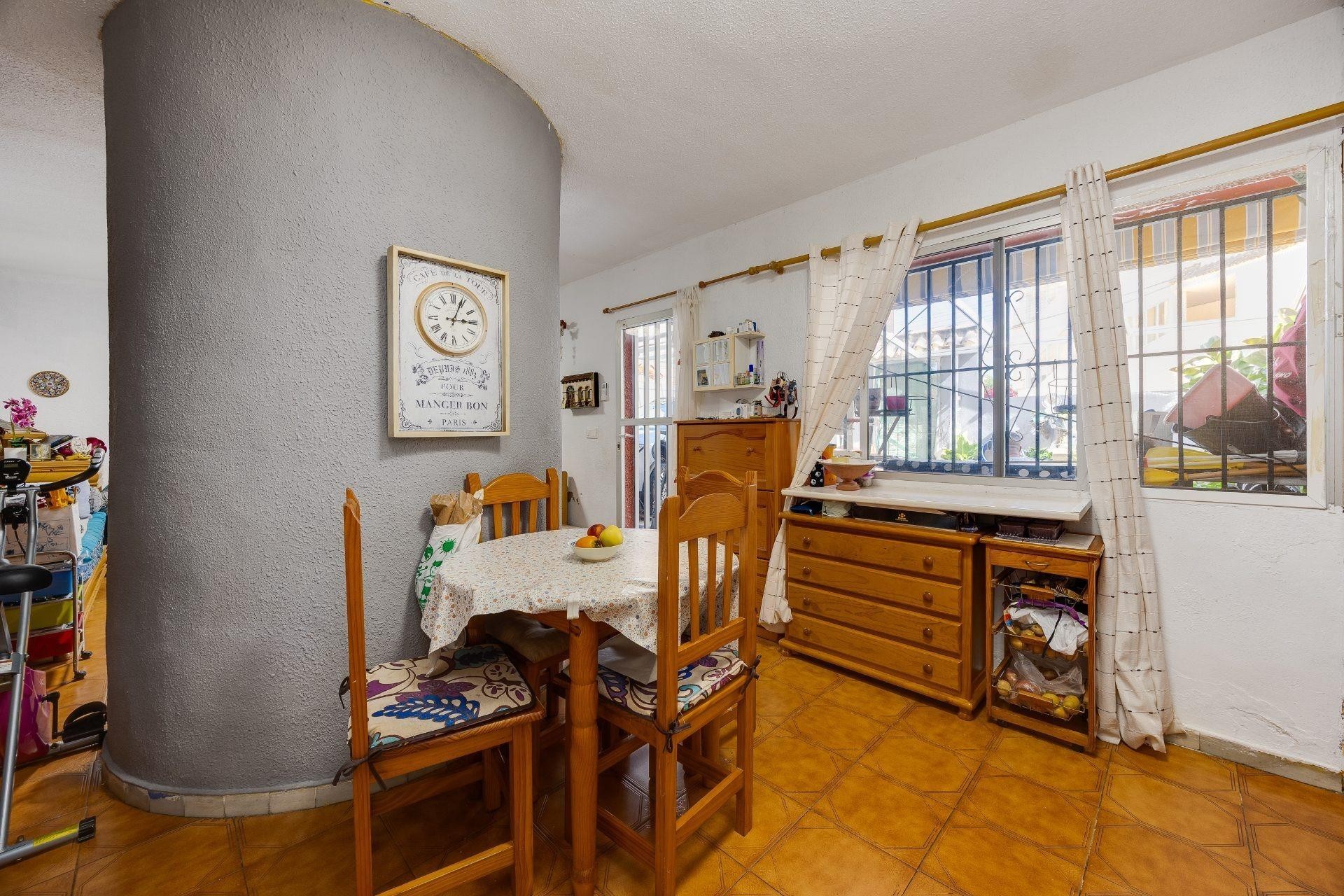 Återförsäljning - Town House -
Torrevieja - Nueva Torrevieja
