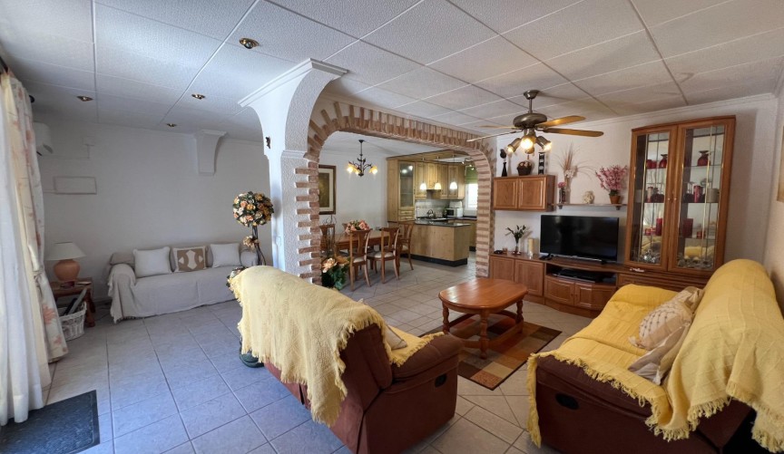 Återförsäljning - Town House -
Torrevieja - San Luis