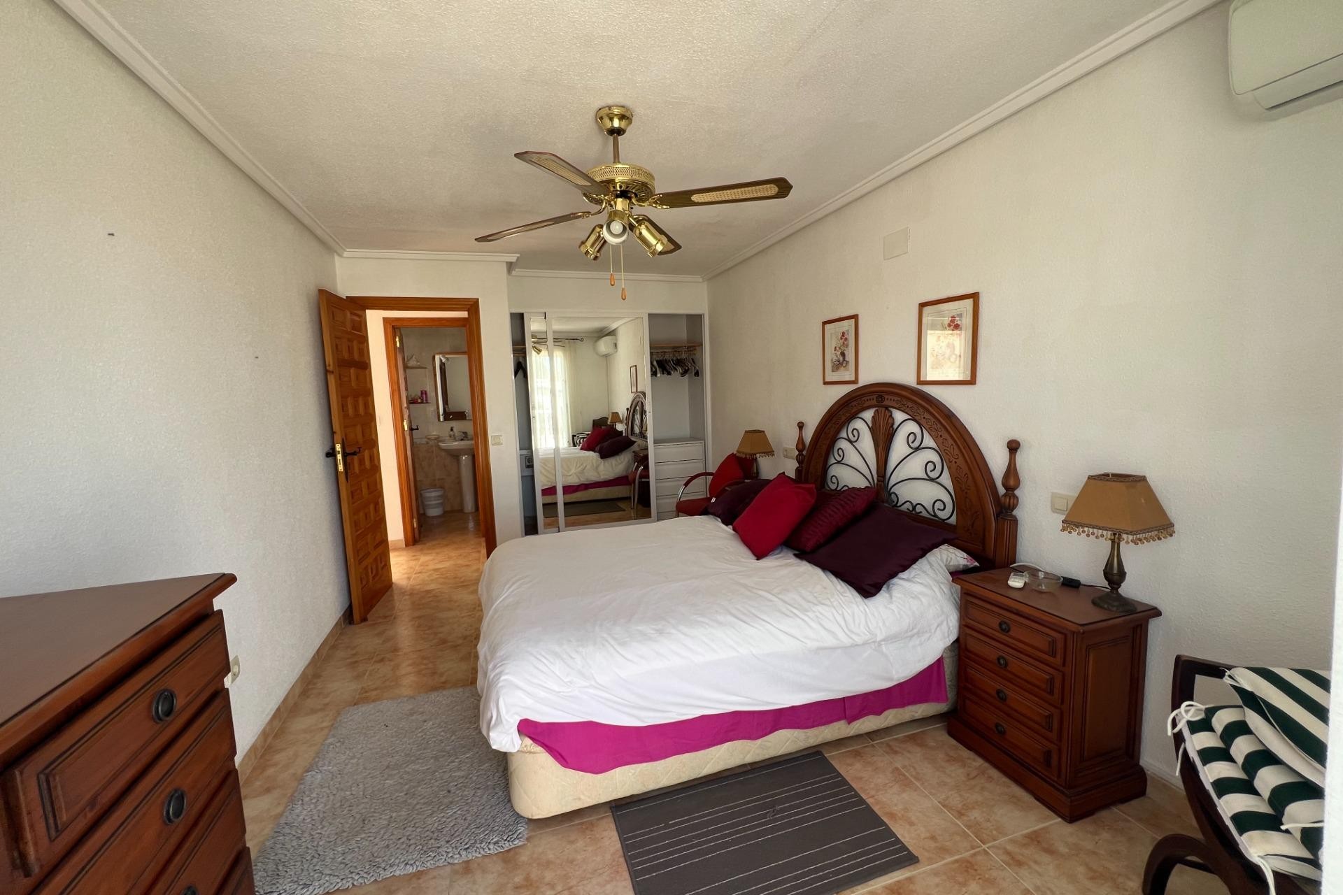 Återförsäljning - Town House -
Torrevieja - San Luis
