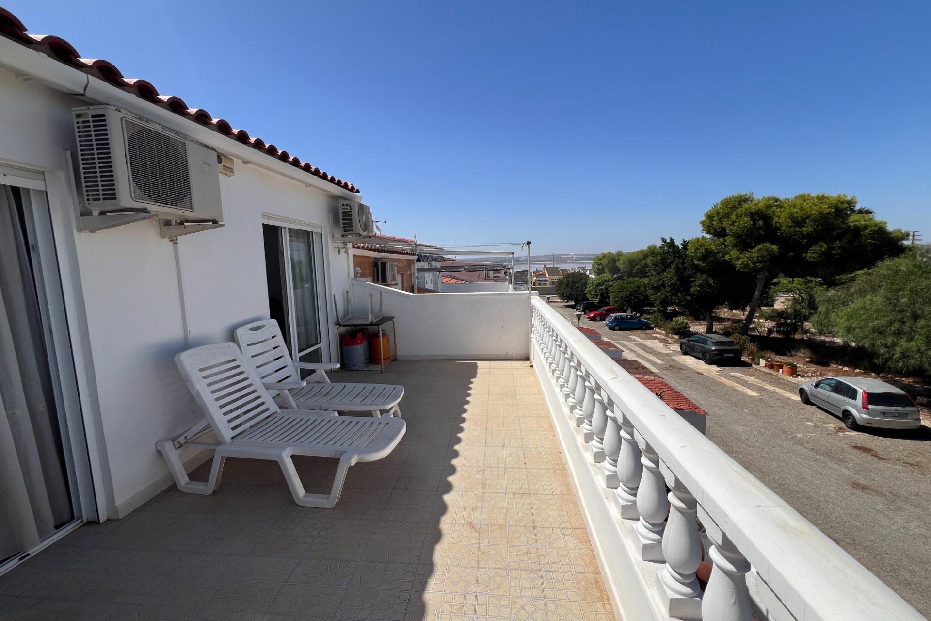 Återförsäljning - Town House -
Torrevieja - San Luis