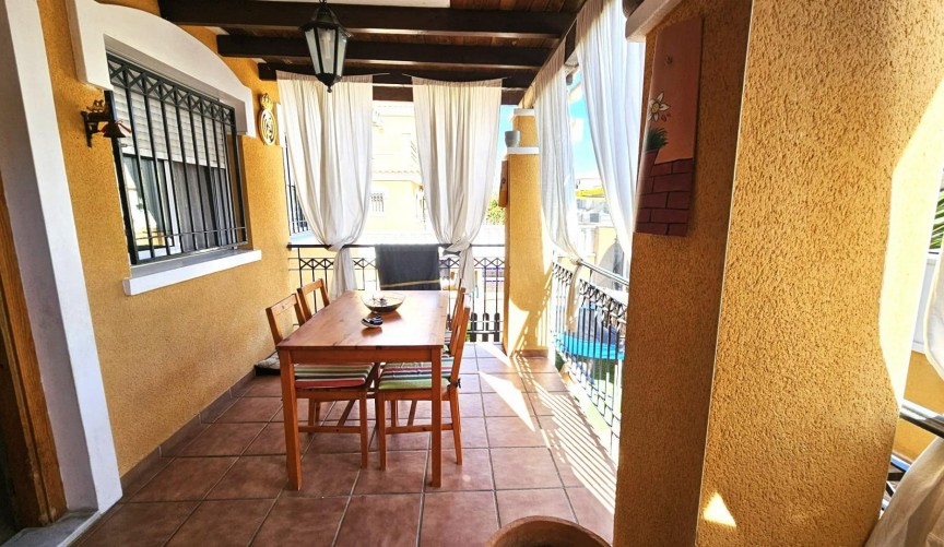 Återförsäljning - Town House -
Torrevieja - Sector 25