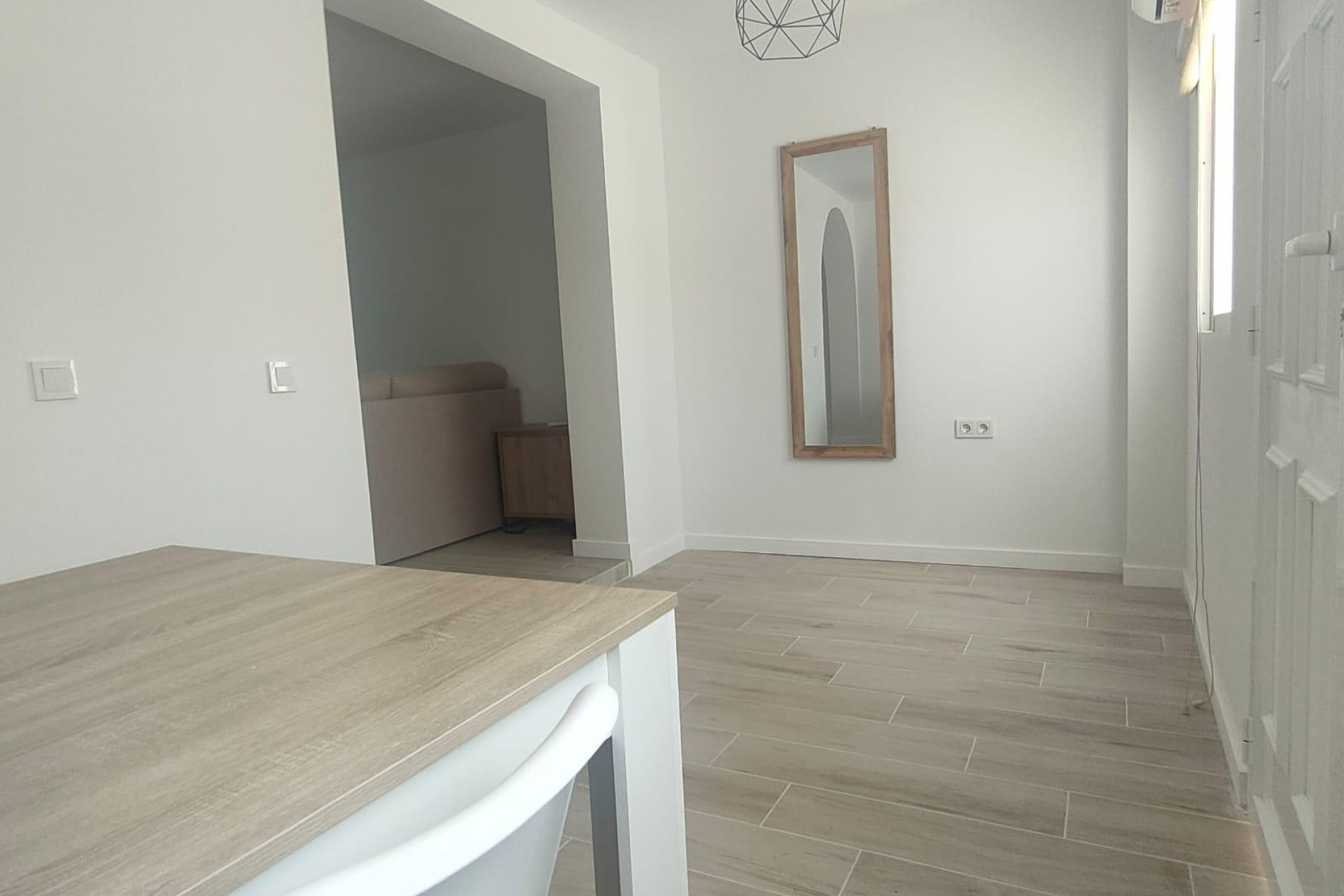 Återförsäljning - Town House -
Torrevieja - Sector 25