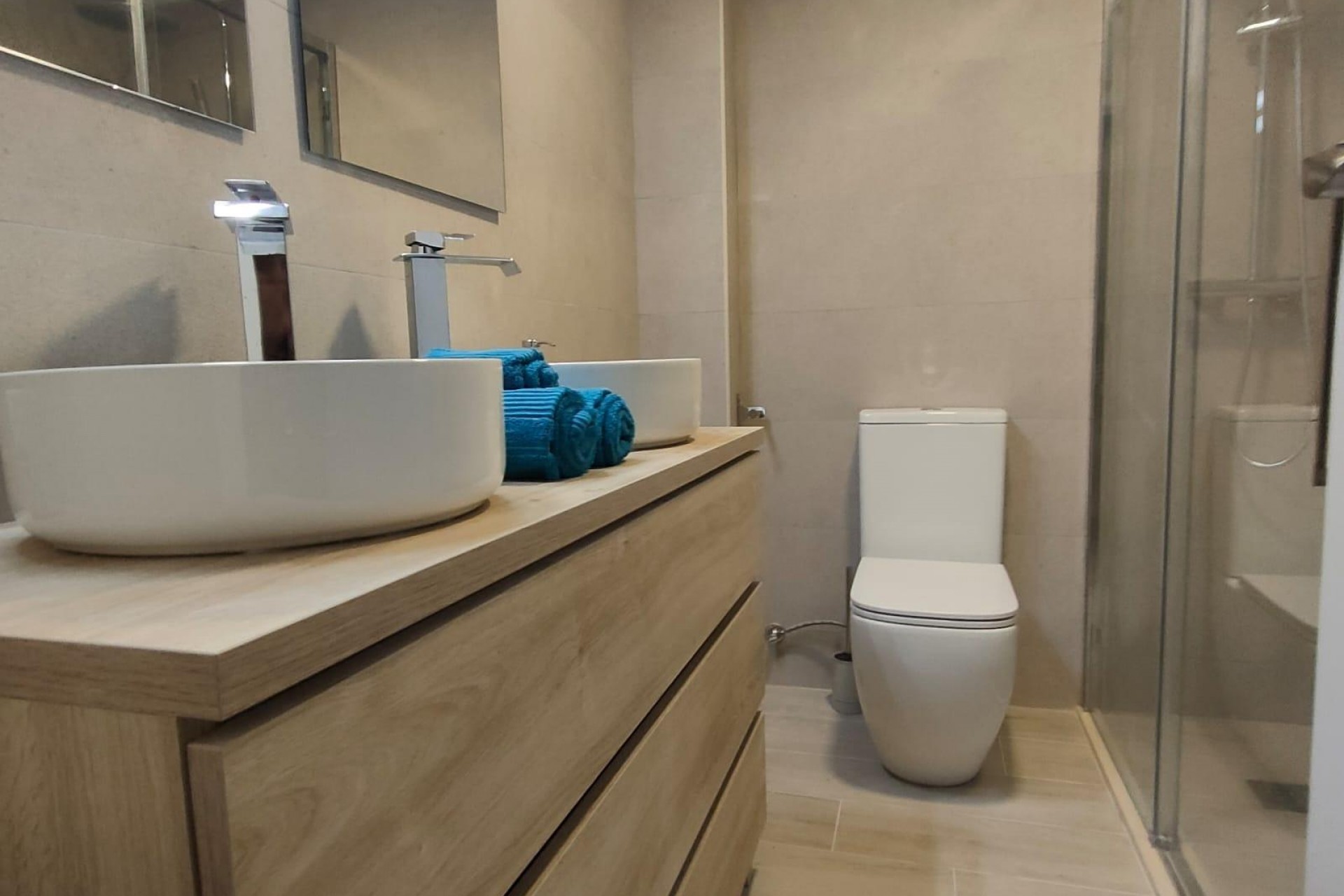 Återförsäljning - Town House -
Torrevieja - Sector 25