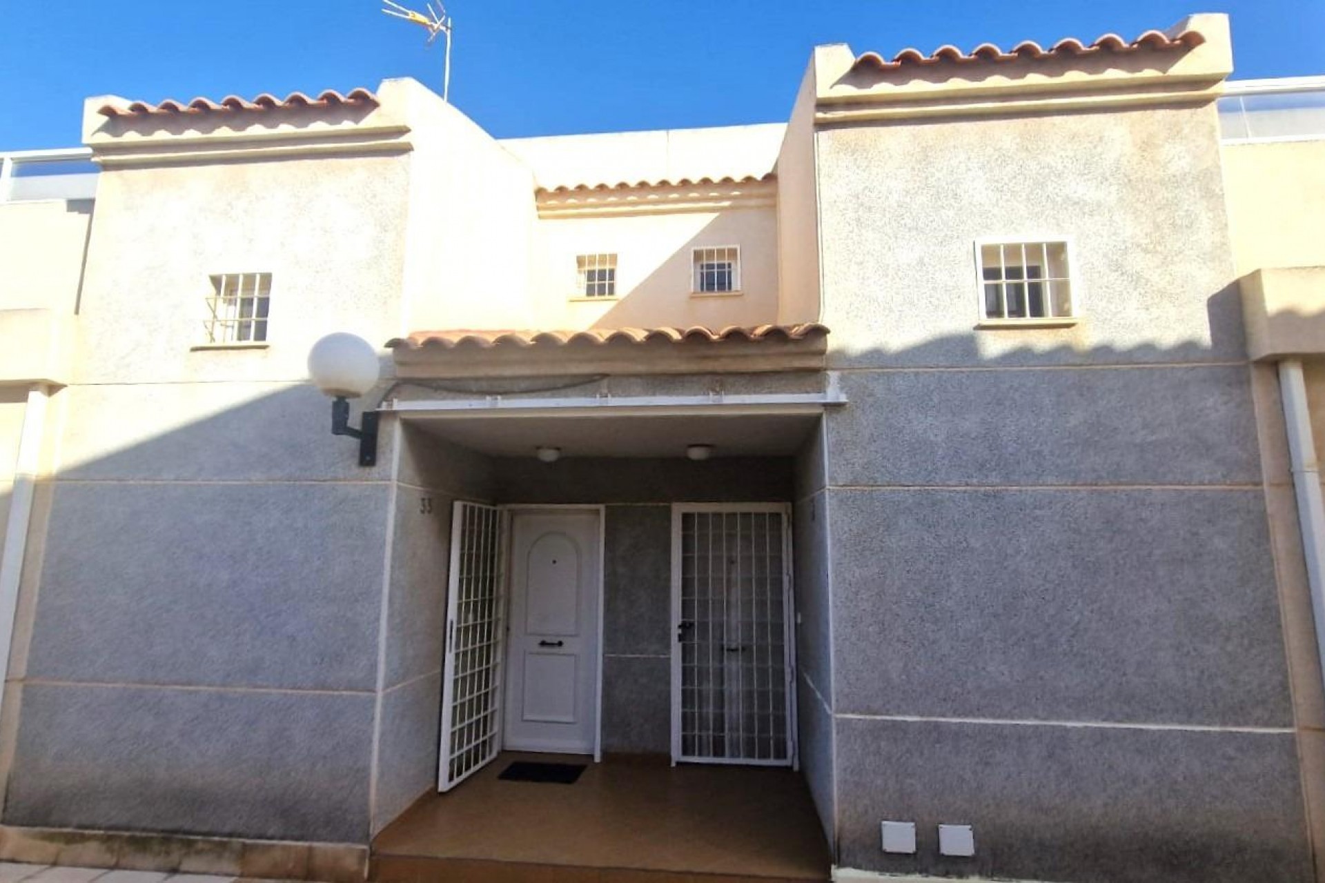 Återförsäljning - Town House -
Torrevieja - Torreblanca