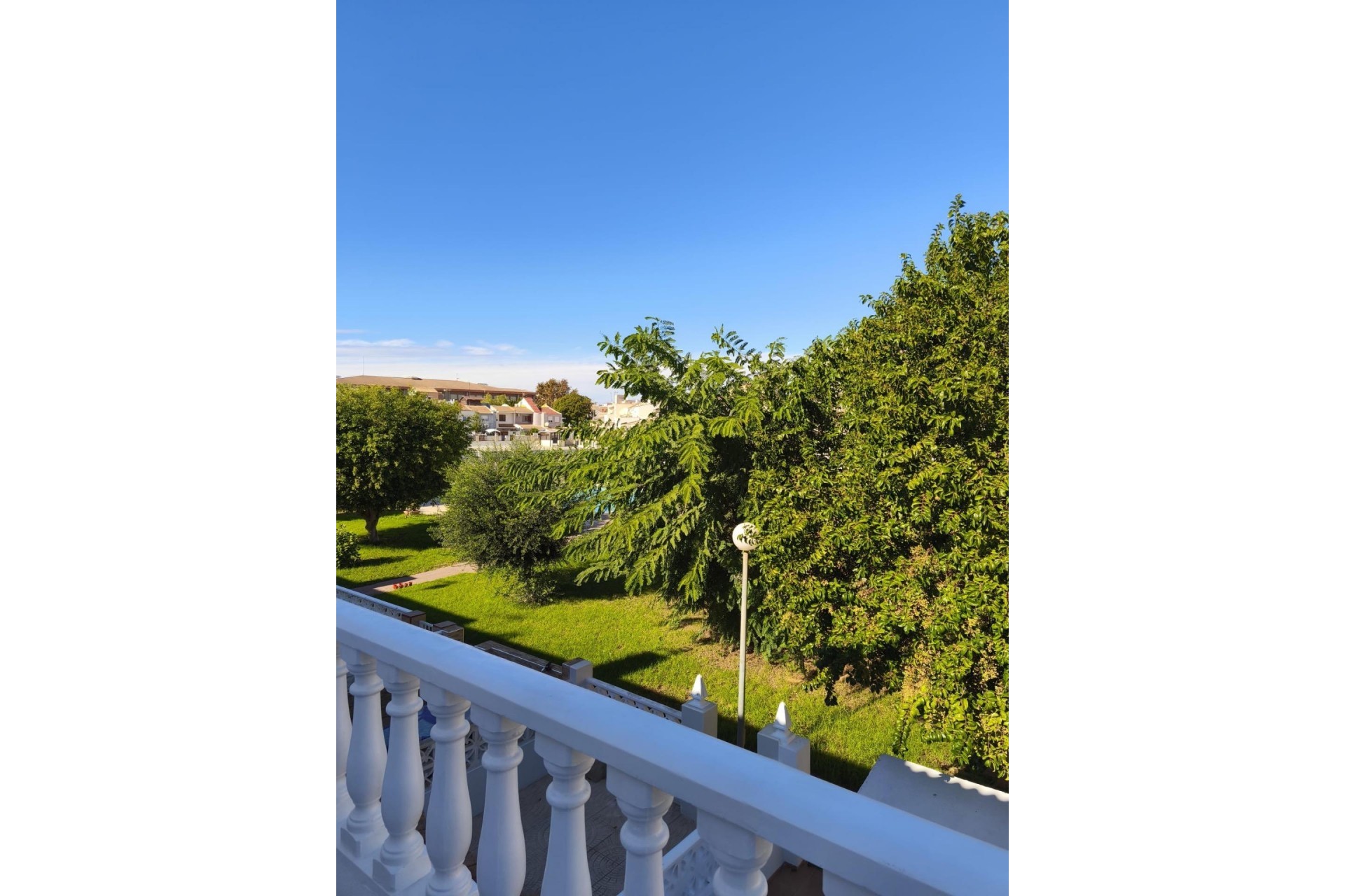 Återförsäljning - Town House -
Torrevieja