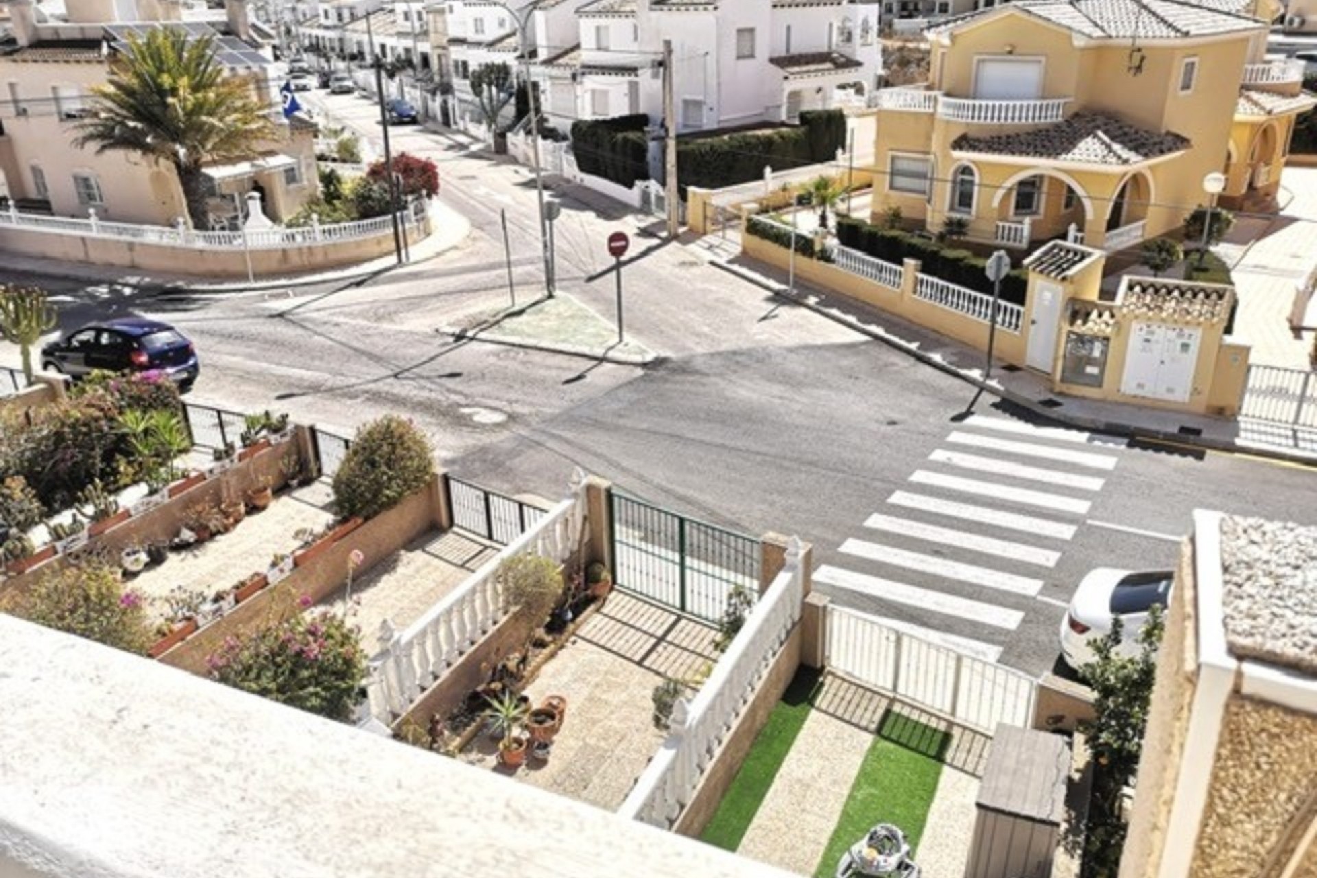 Återförsäljning - Town House -
Villamartin - Costa Blanca