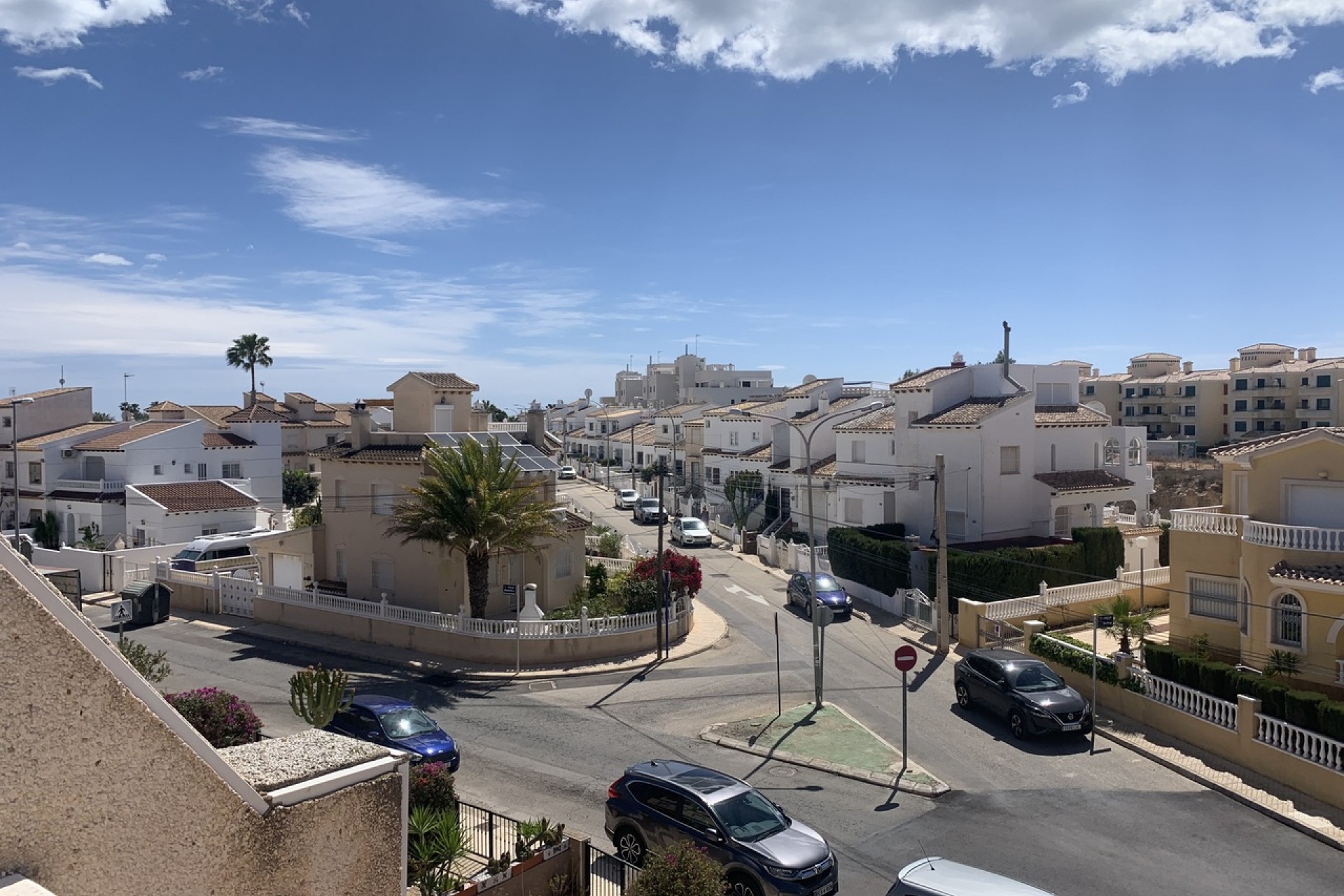 Återförsäljning - Town House -
Villamartin - Costa Blanca