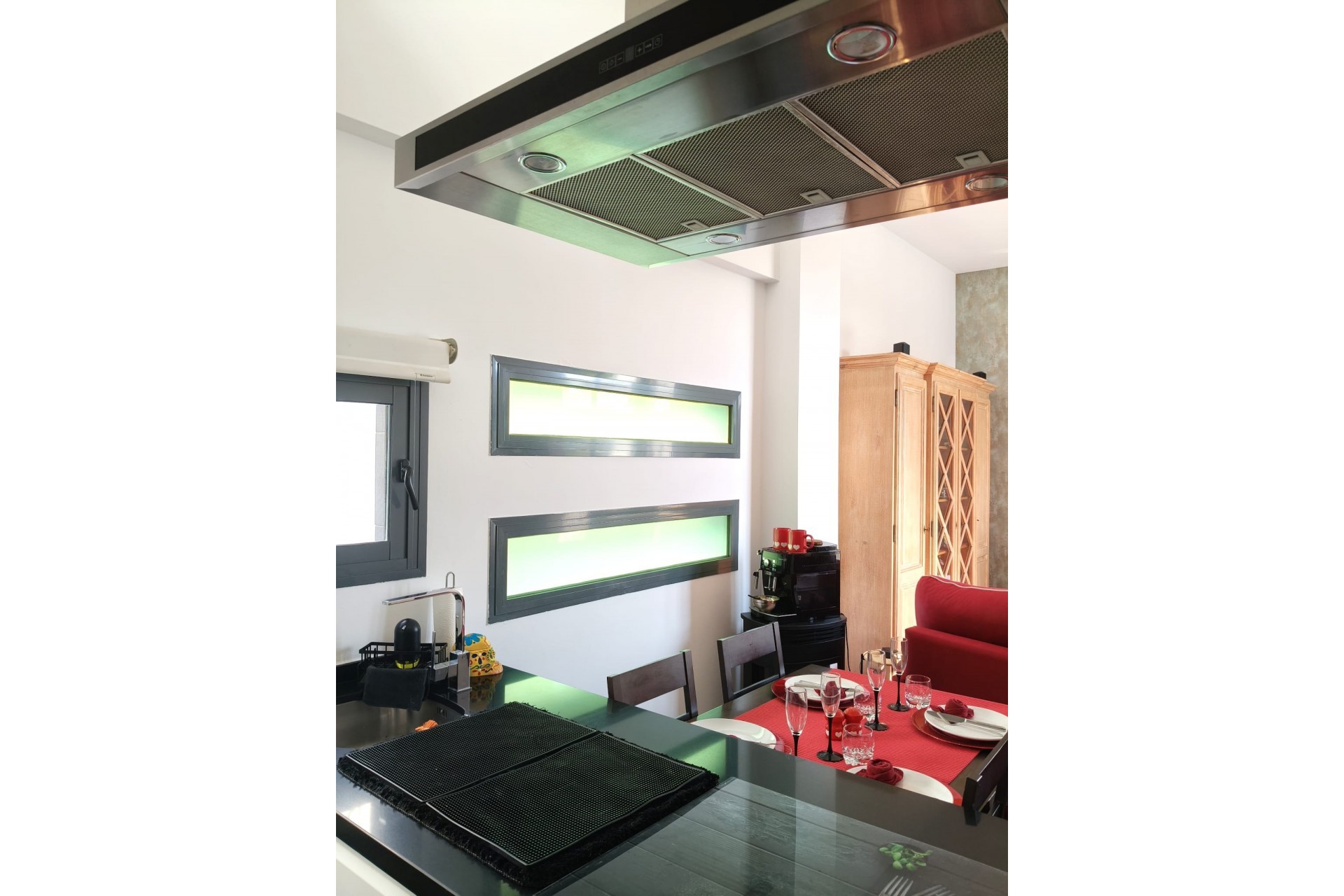 Återförsäljning - Town House -
Villamartin - Costa Blanca