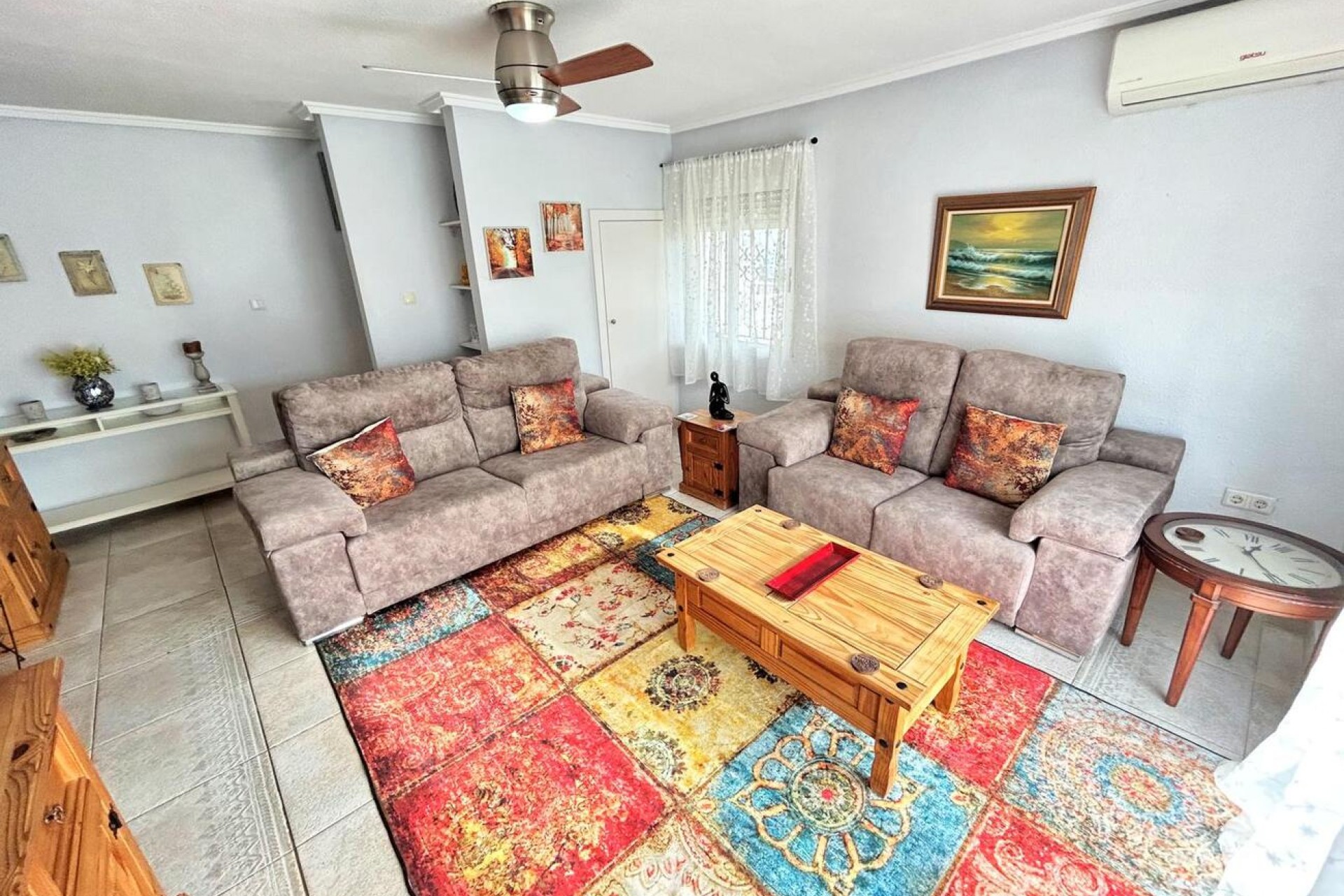 Återförsäljning - Town House -
Villamartin - Costa Blanca