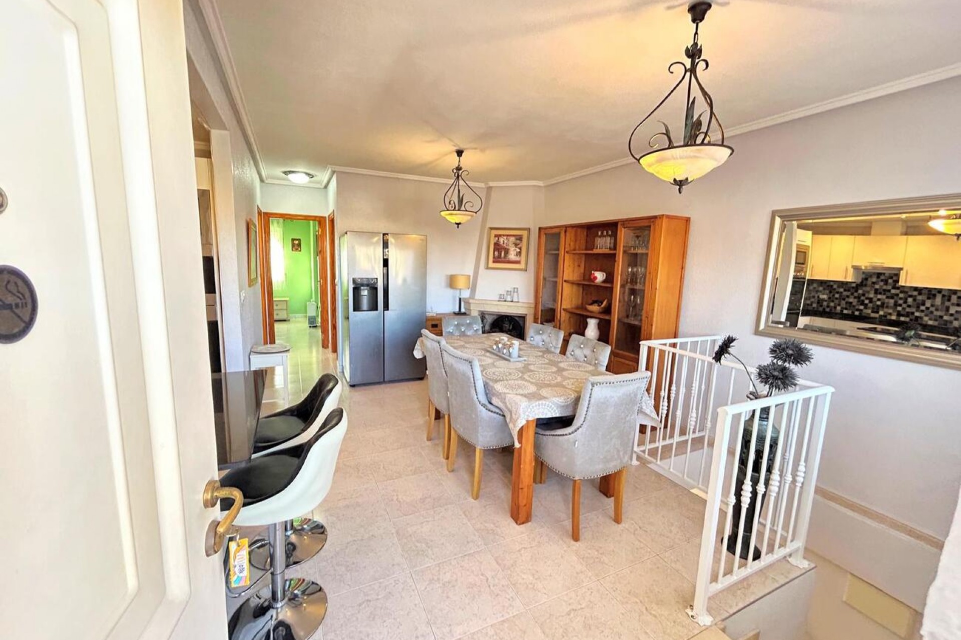 Återförsäljning - Town House -
Villamartin - Costa Blanca