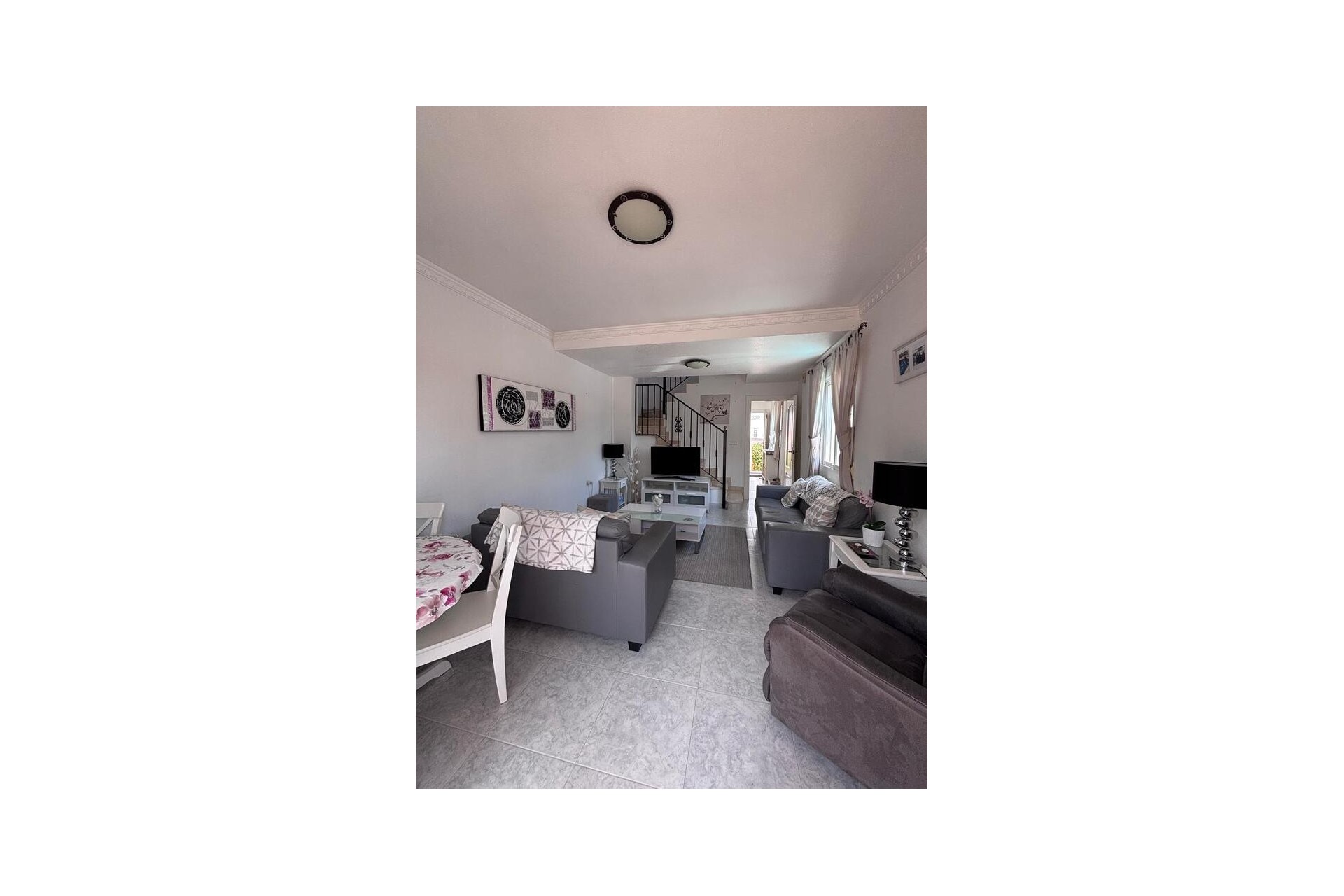 Återförsäljning - Town House -
Villamartin - Costa Blanca