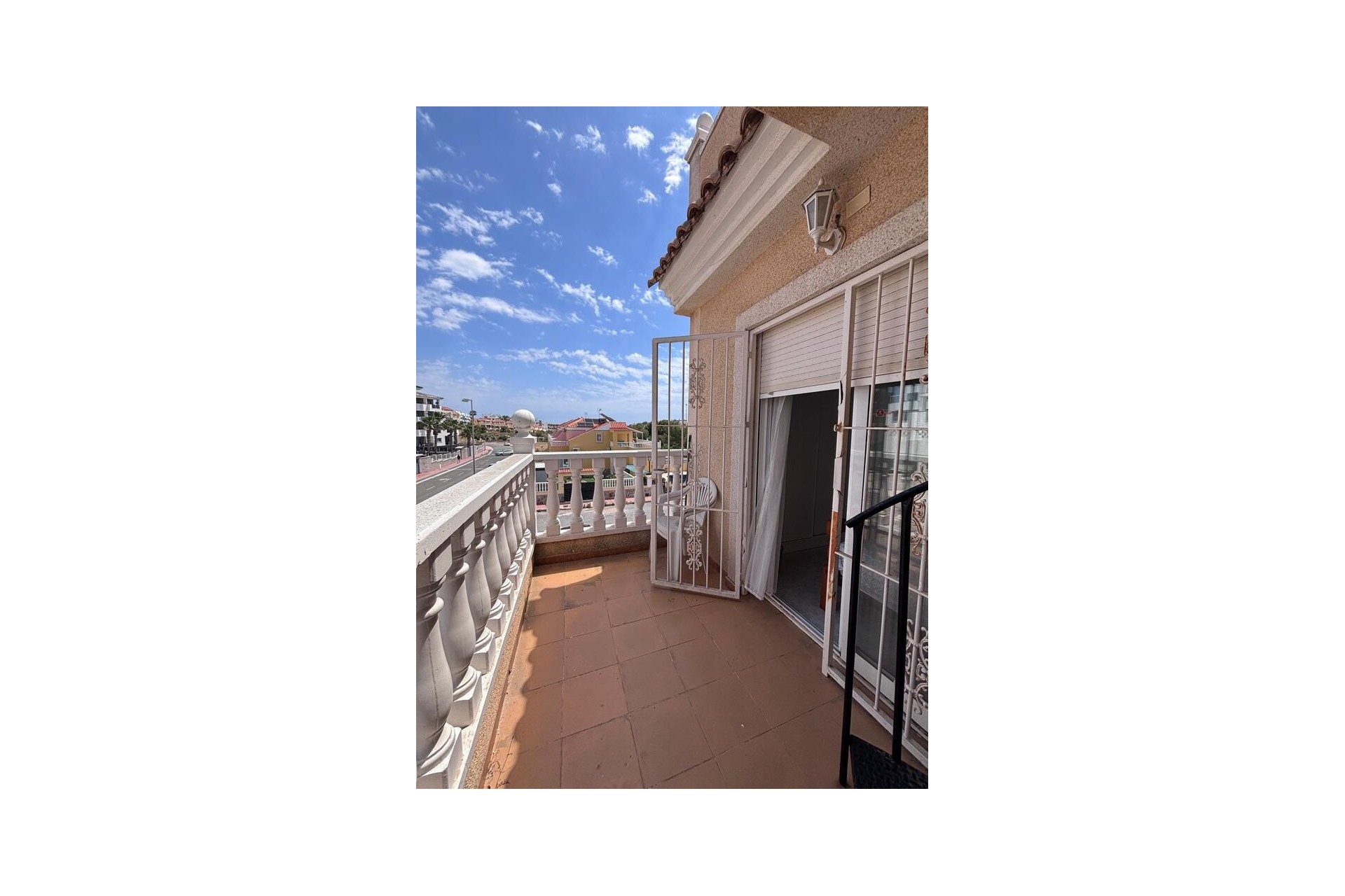 Återförsäljning - Town House -
Villamartin - Costa Blanca