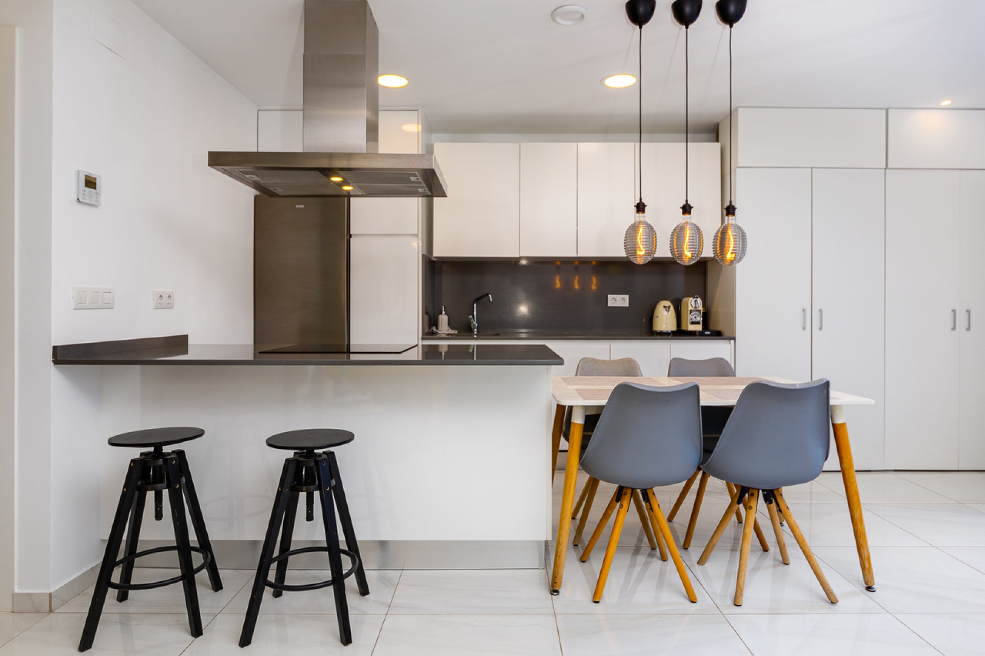 Återförsäljning - Town House -
Villamartin - Costa Blanca