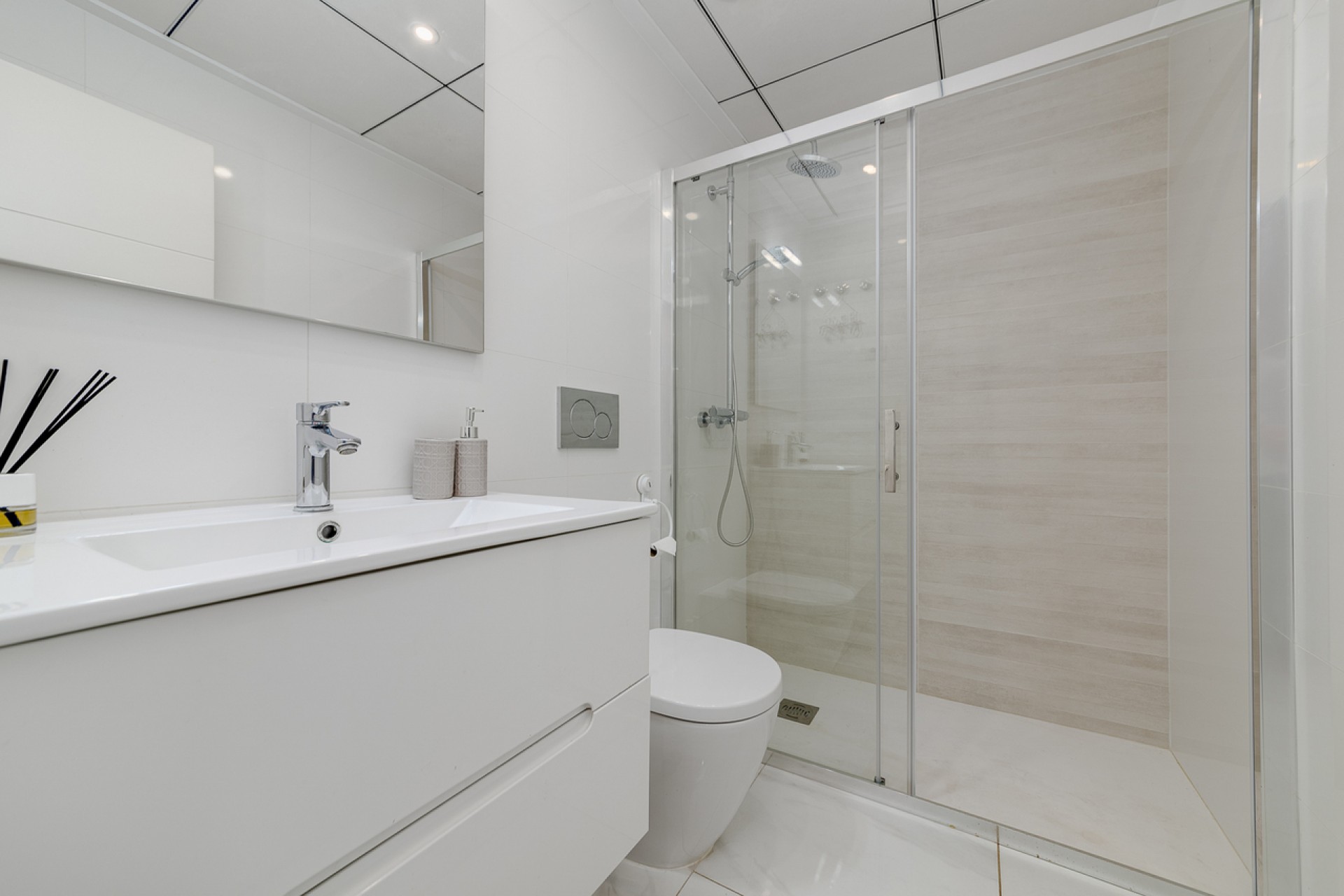 Återförsäljning - Town House -
Villamartin - Costa Blanca