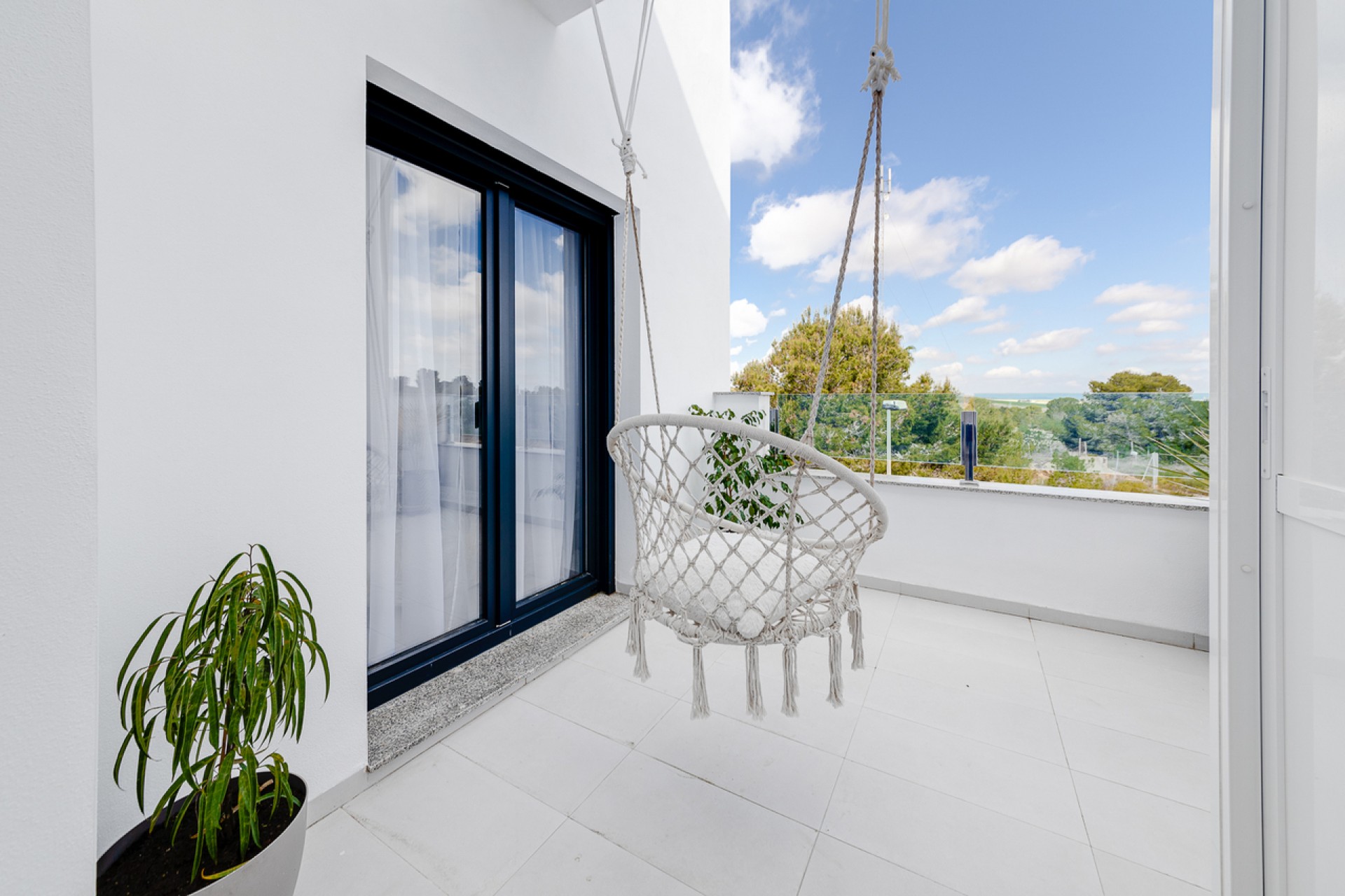 Återförsäljning - Town House -
Villamartin - Costa Blanca