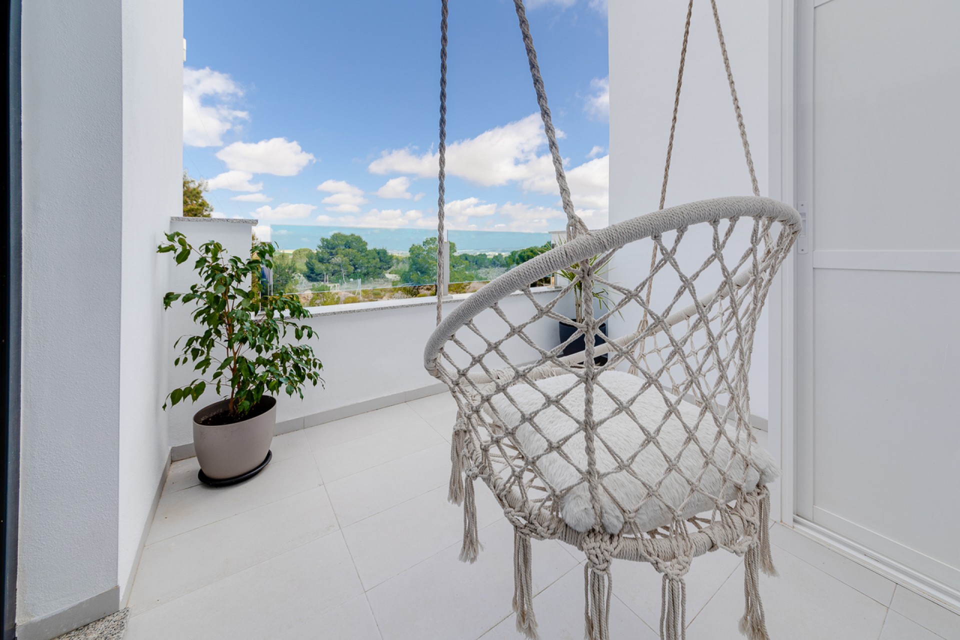Återförsäljning - Town House -
Villamartin - Costa Blanca
