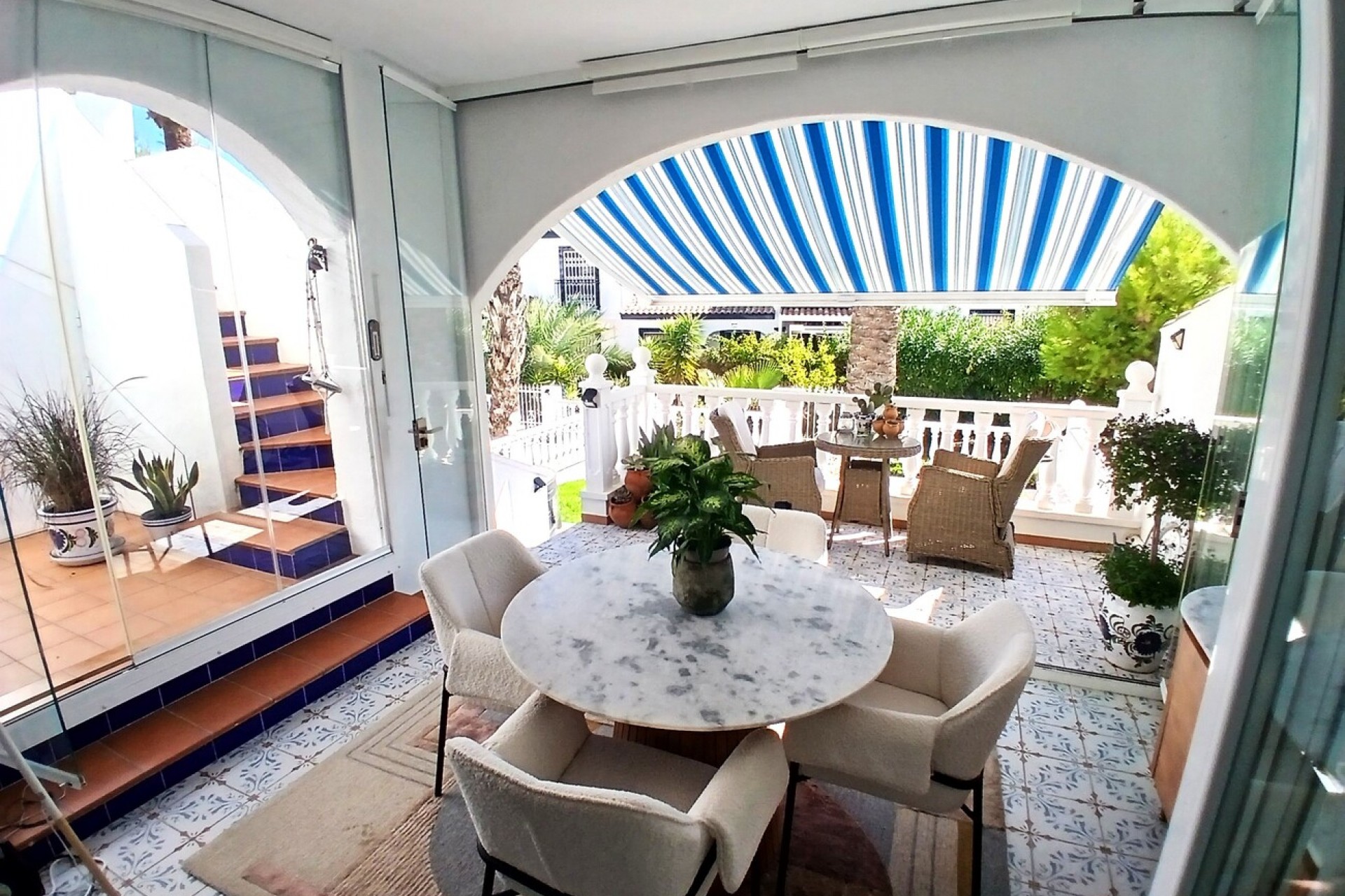Återförsäljning - Town House -
Villamartin - Costa Blanca