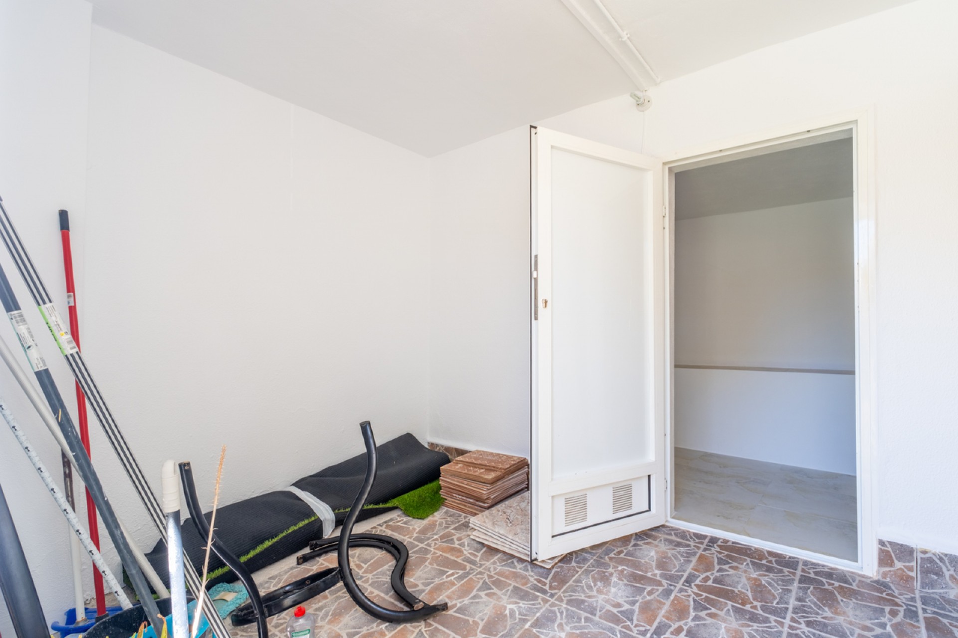 Återförsäljning - Town House -
Villamartin - Costa Blanca