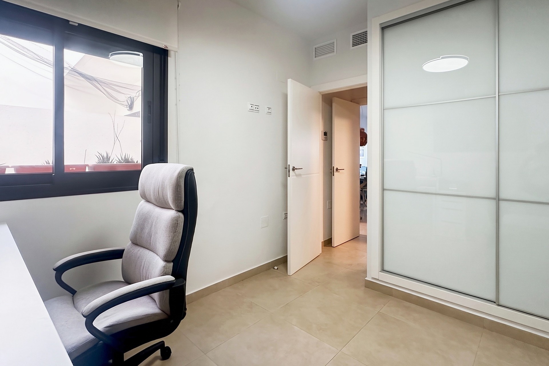 Återförsäljning - Town House -
Villamartin - Costa Blanca