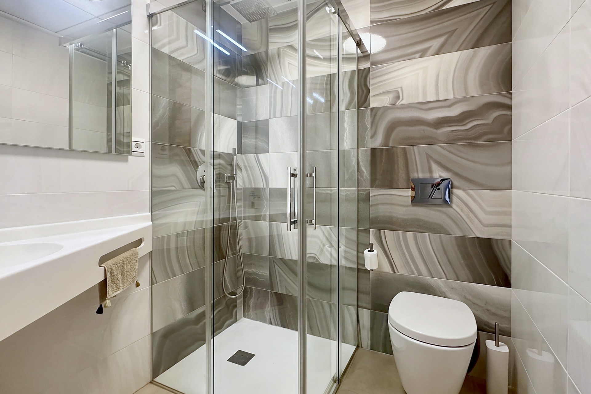 Återförsäljning - Town House -
Villamartin - Costa Blanca
