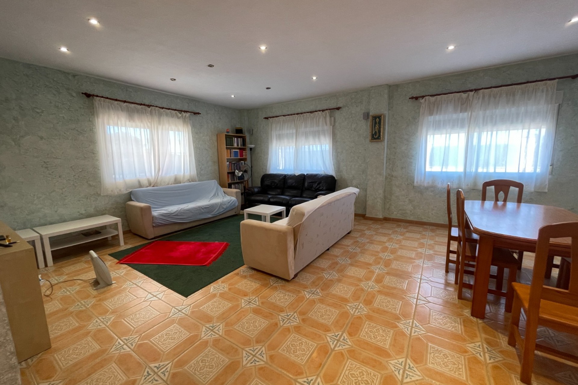 Återförsäljning - Villa -
Albatera - Inland