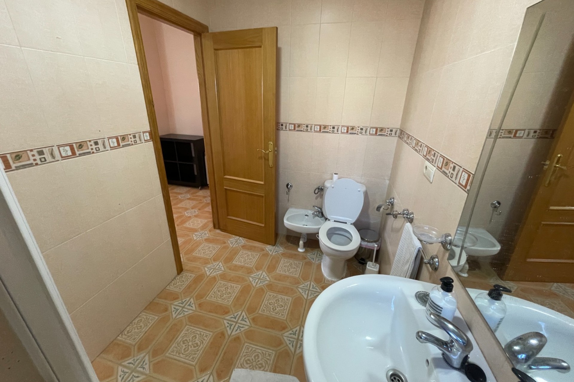 Återförsäljning - Villa -
Albatera - Inland