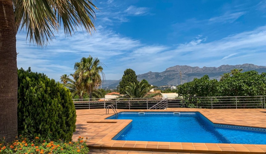 Återförsäljning - Villa -
Albir - Costa Blanca