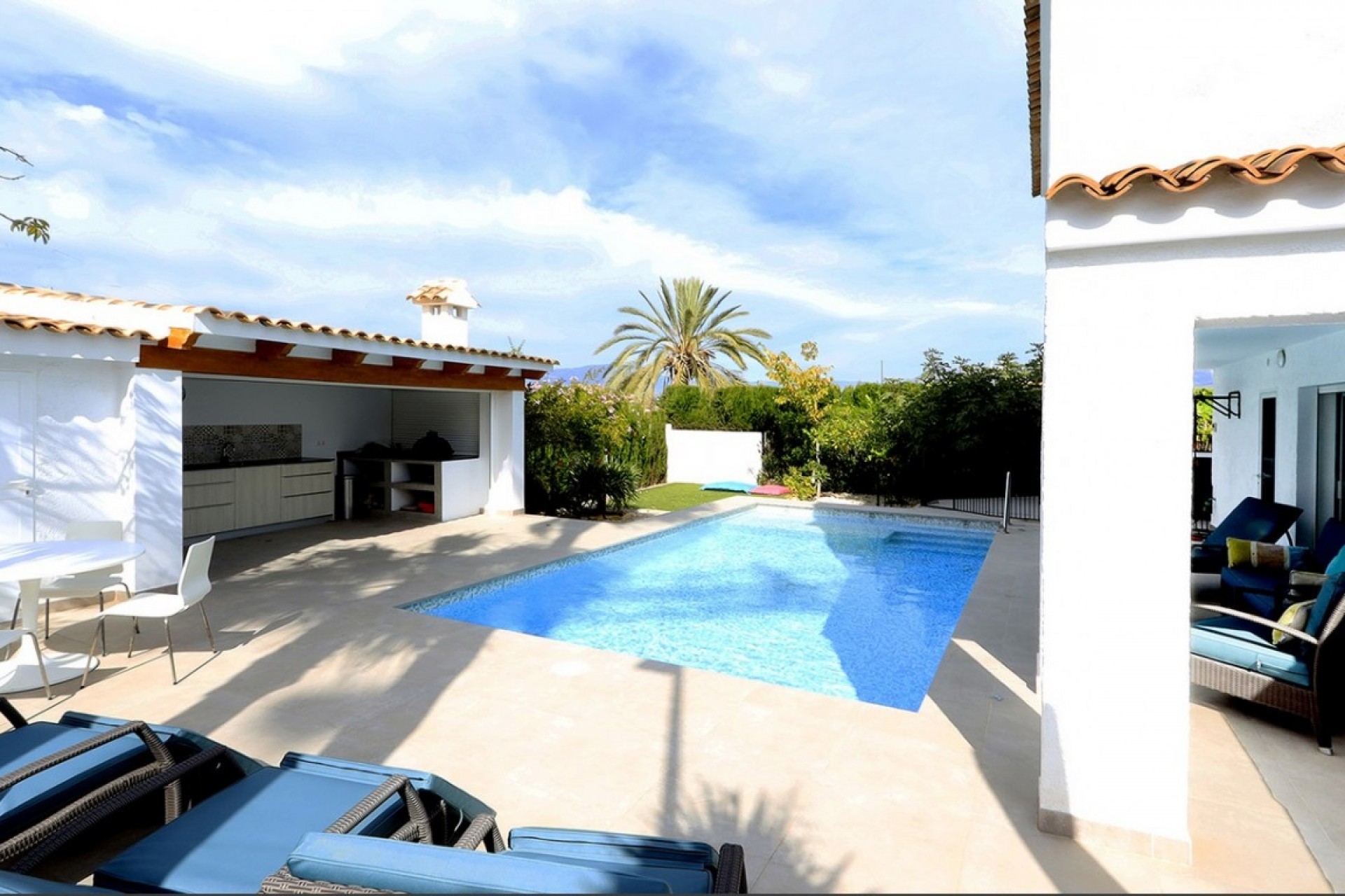Återförsäljning - Villa -
Albir - Costa Blanca