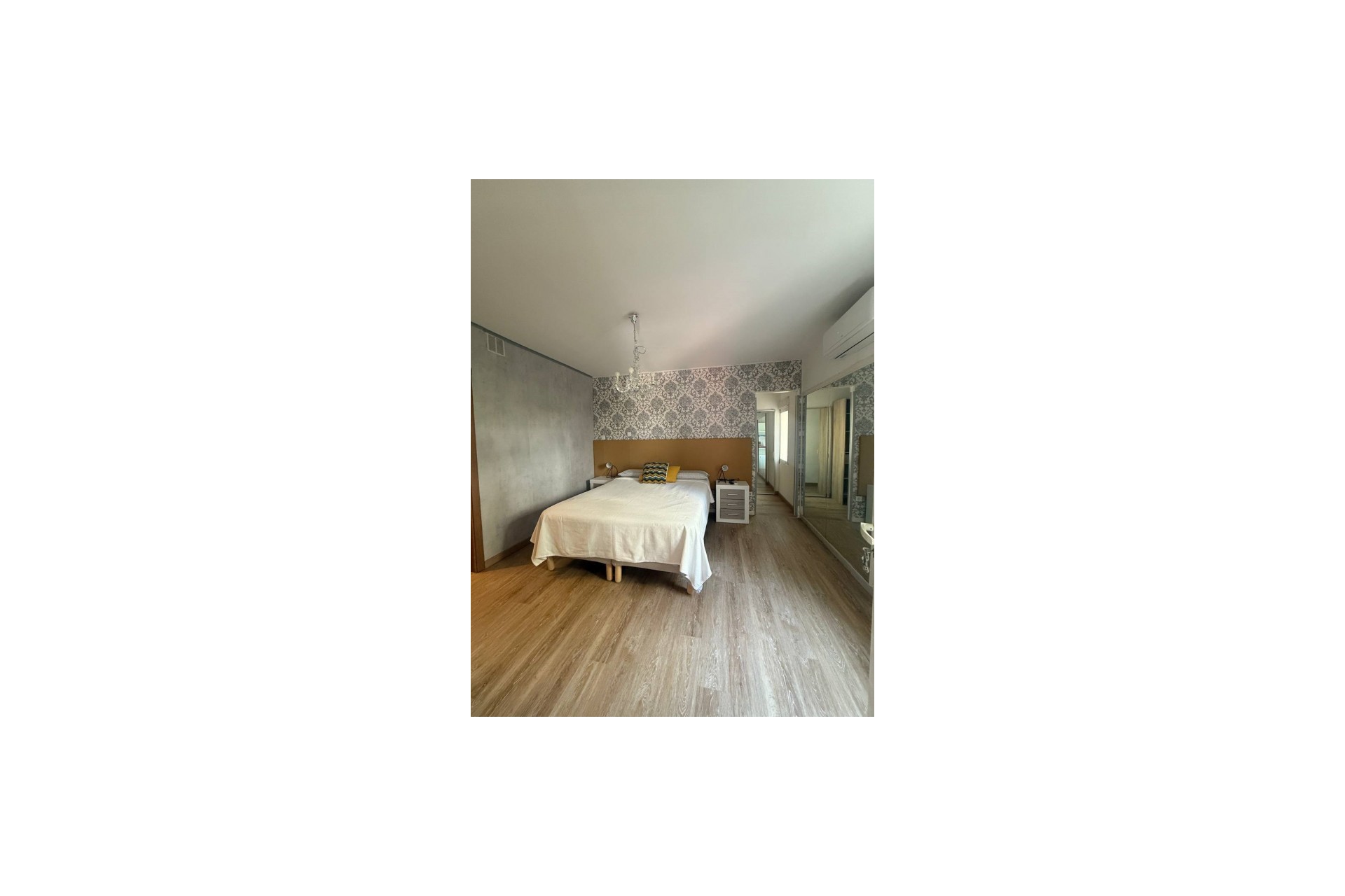 Återförsäljning - Villa -
Albir - Costa Blanca