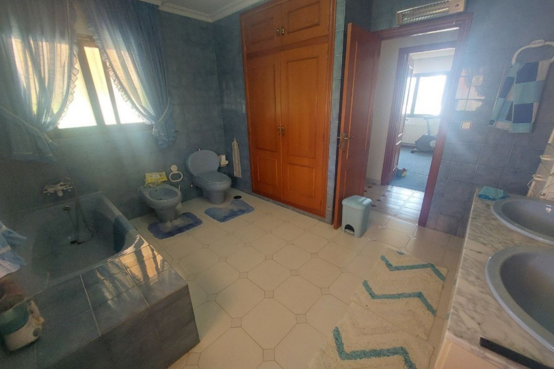 Återförsäljning - Villa -
Albir - Costa Blanca